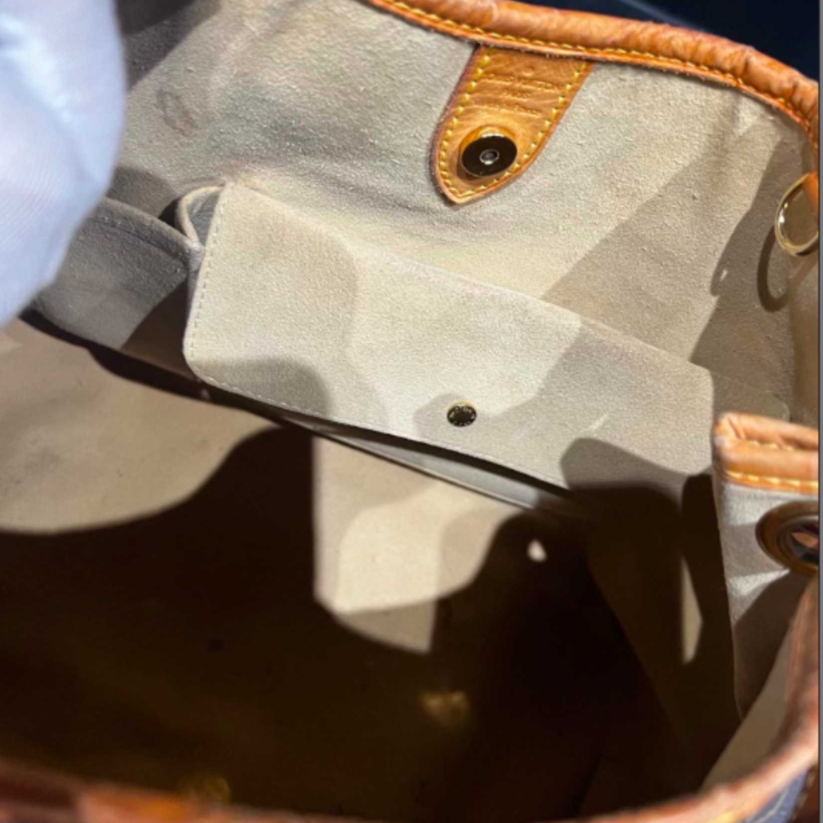 Louis Vuitton SOLD - Louis Vuitton Galleria Monogram