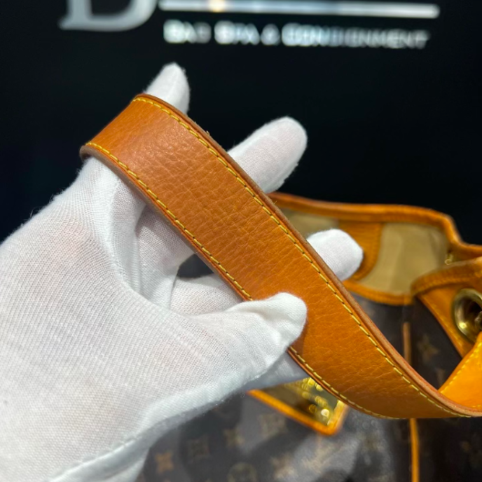 Louis Vuitton SOLD - Louis Vuitton Galleria Monogram