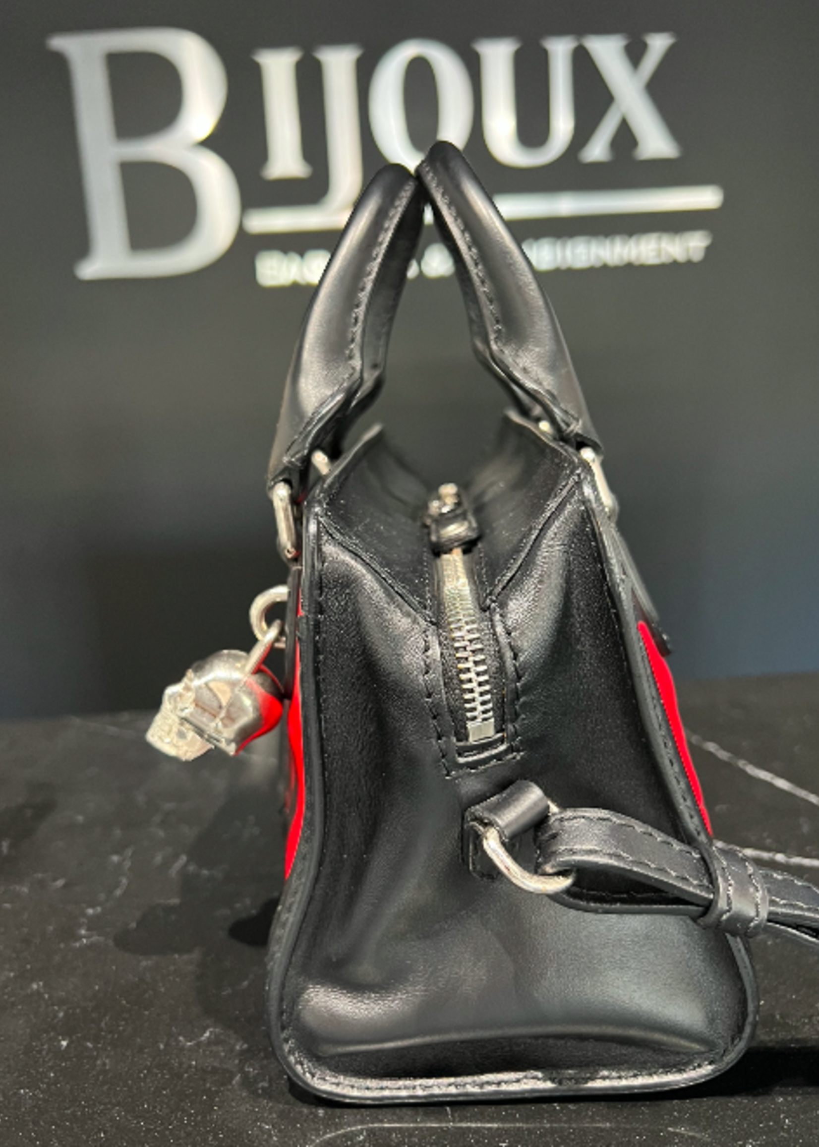 Alexander McQueen SOLD - Alexander McQueen Small Skull Purse