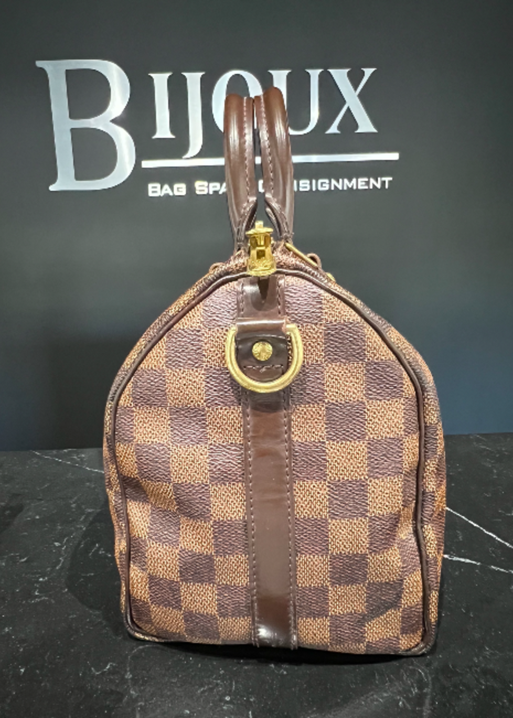 Louis Vuitton SOLD - Speedy 25 Monogram Bandouliere