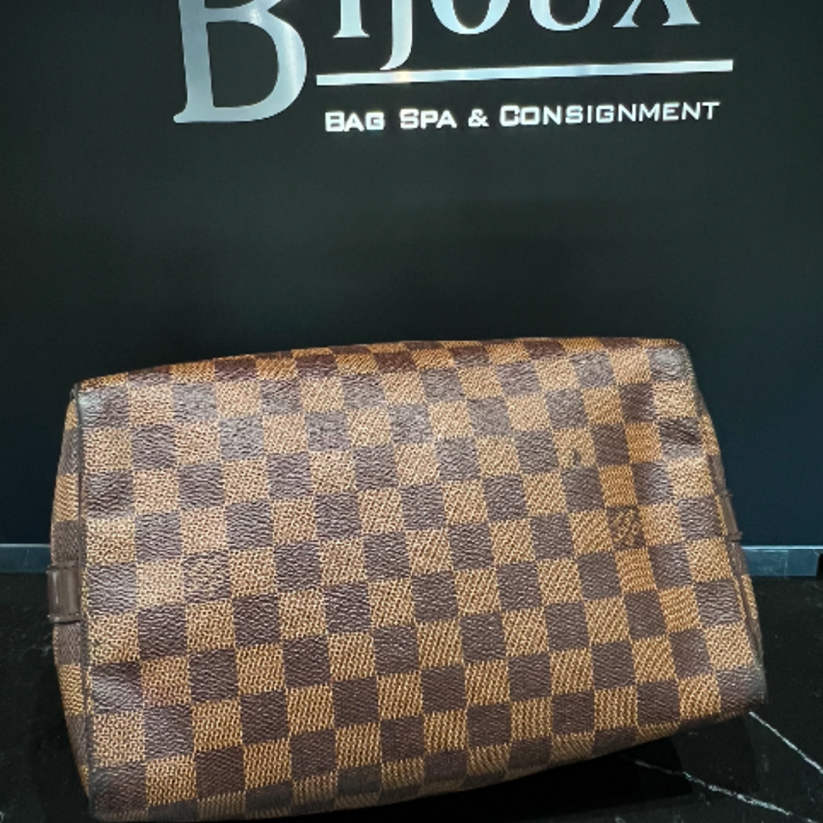 Louis Vuitton SOLD - Speedy 25 Monogram Bandouliere