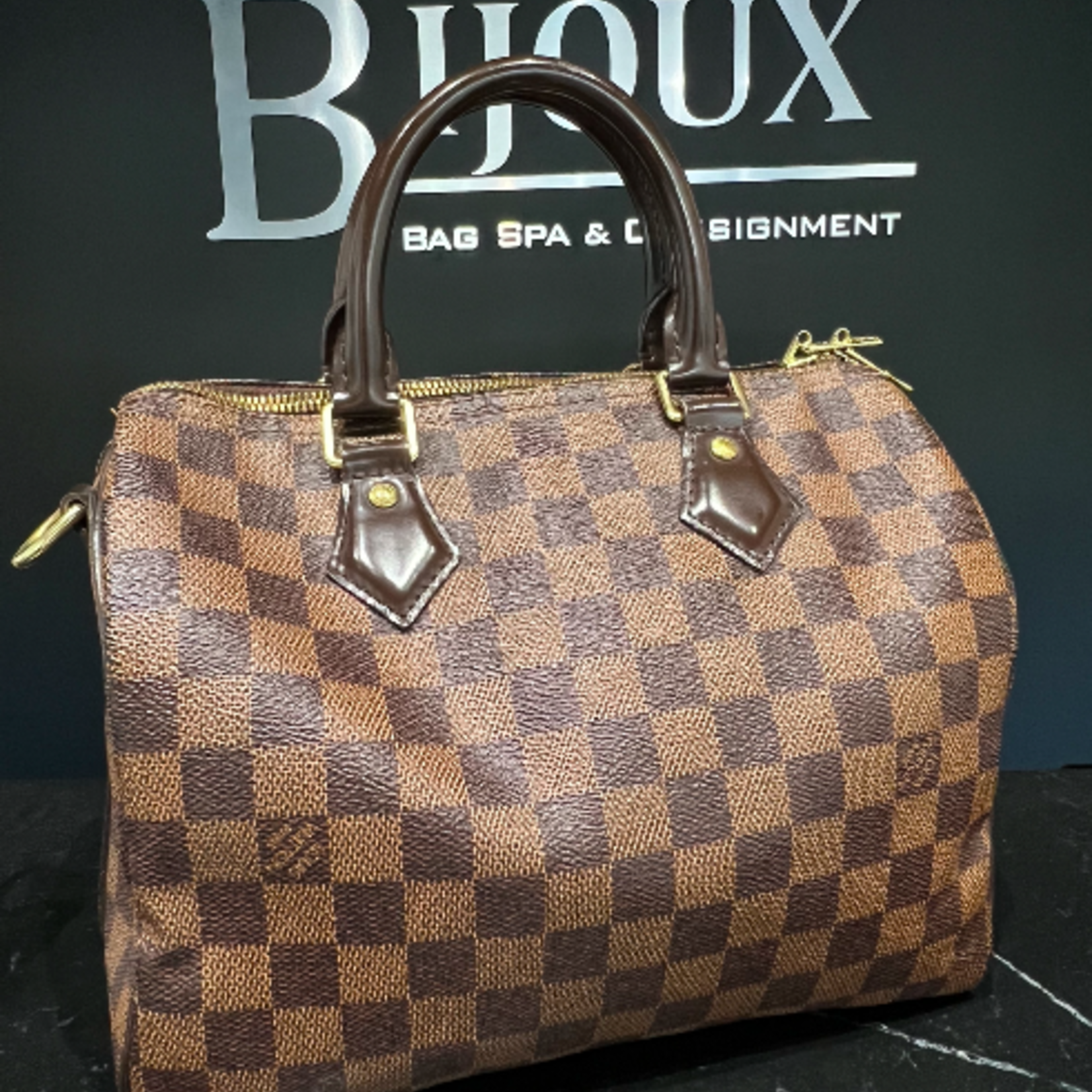Louis Vuitton SOLD - Speedy 25 Monogram Bandouliere