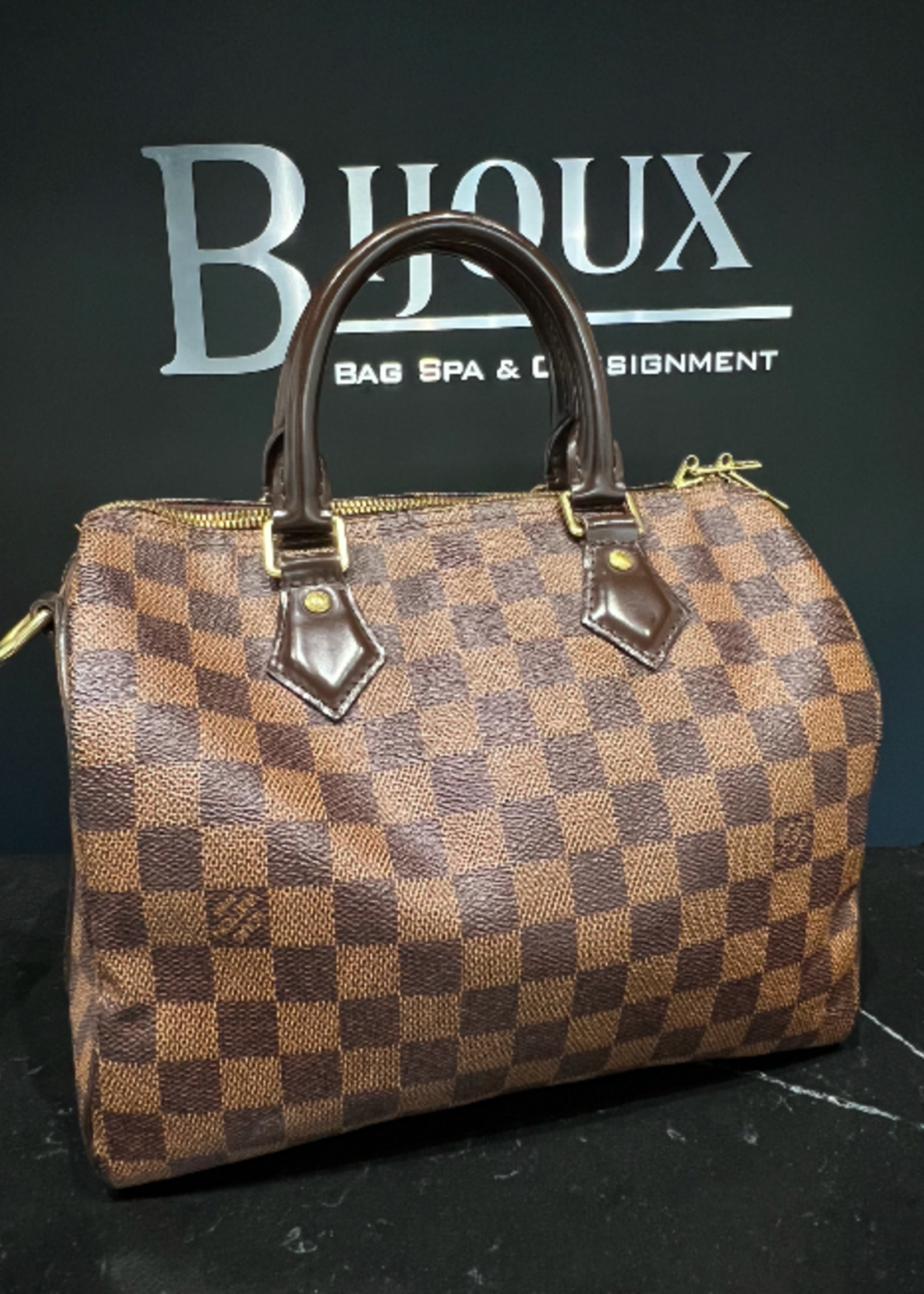 Louis Vuitton SOLD - Speedy 25 Monogram Bandouliere