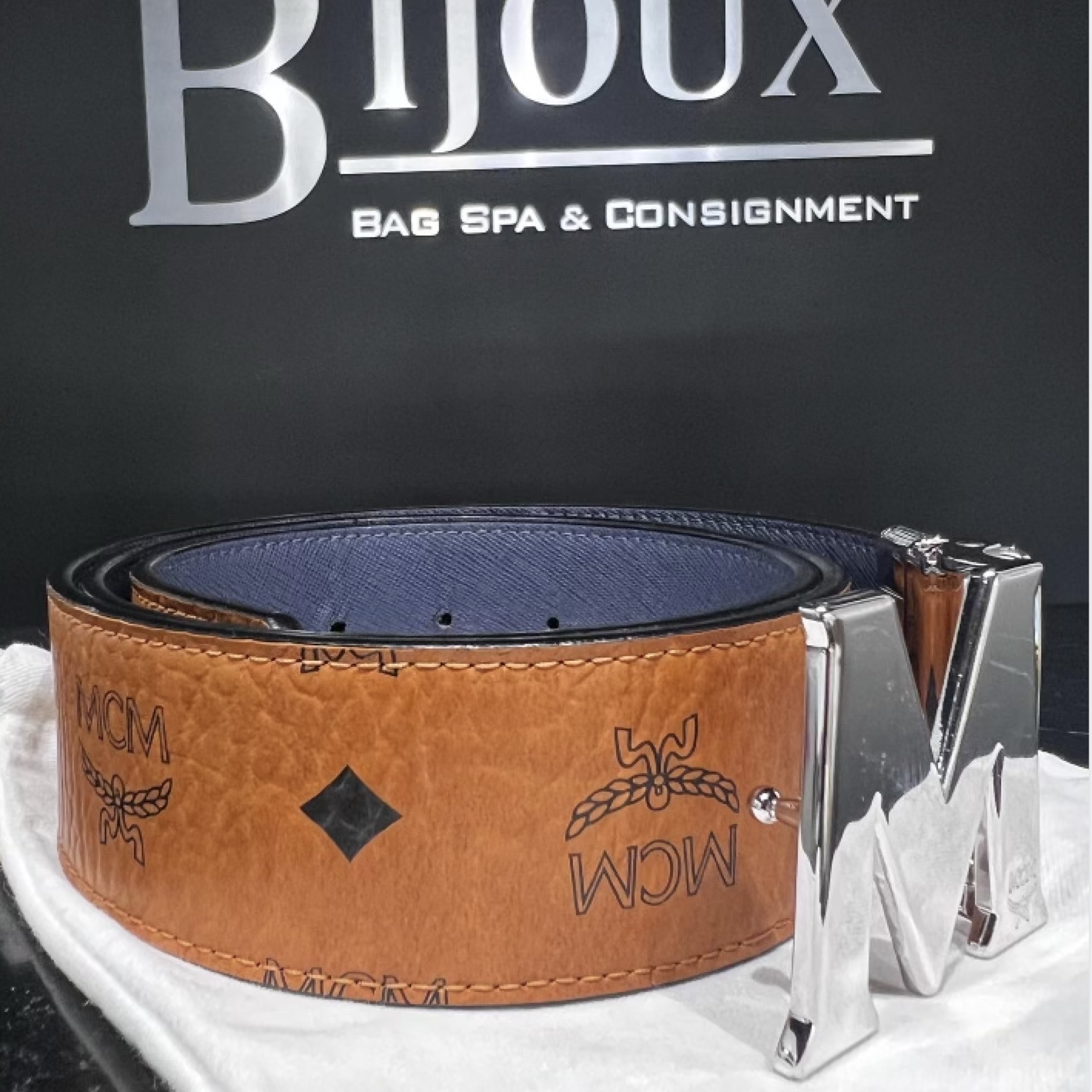 MCM SOLD - MCM Claus Cognac/Navy SHW Reversible Belt 1.75"