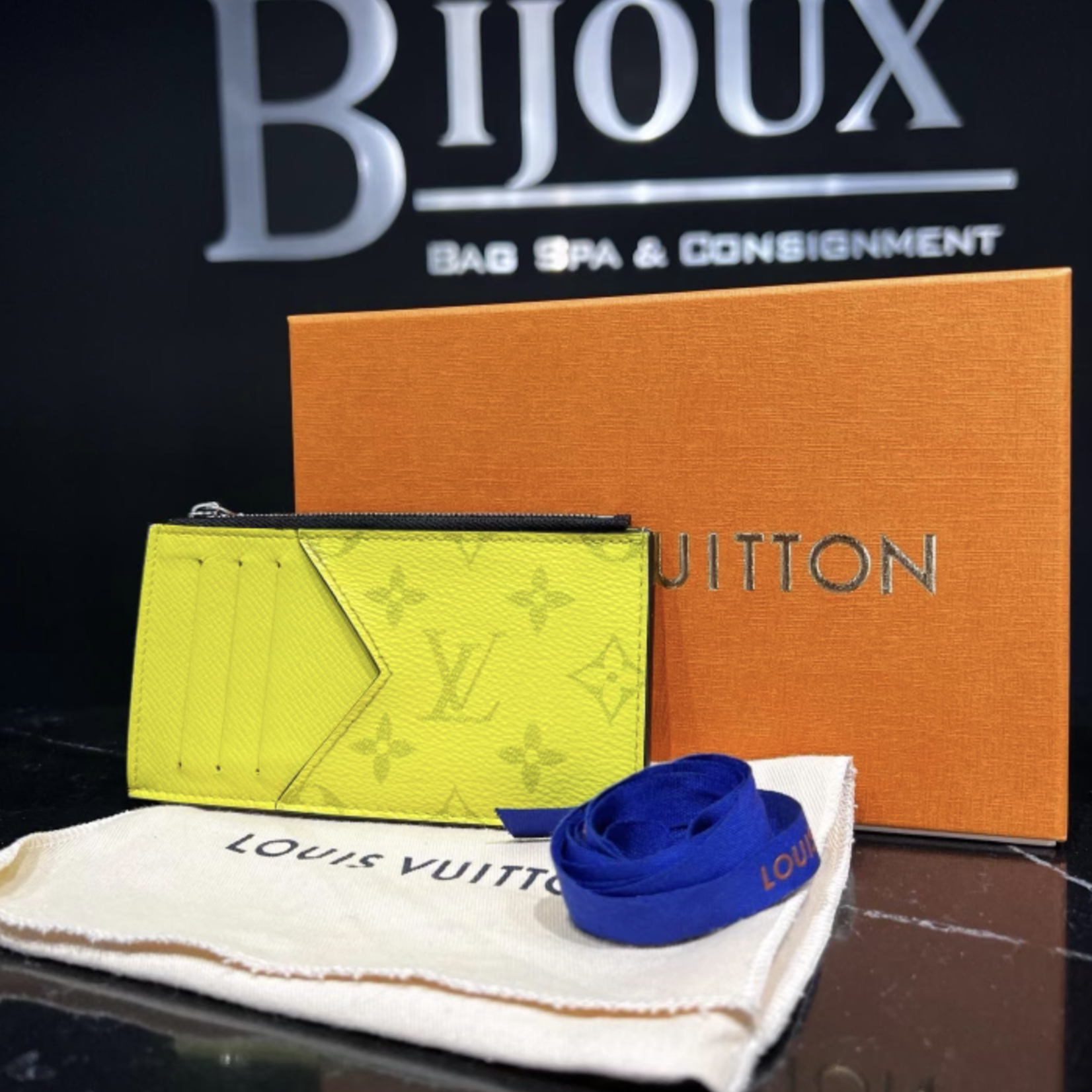 Louis Vuitton SOLD - Louis Vuitton Taigarama Coin Card Holder