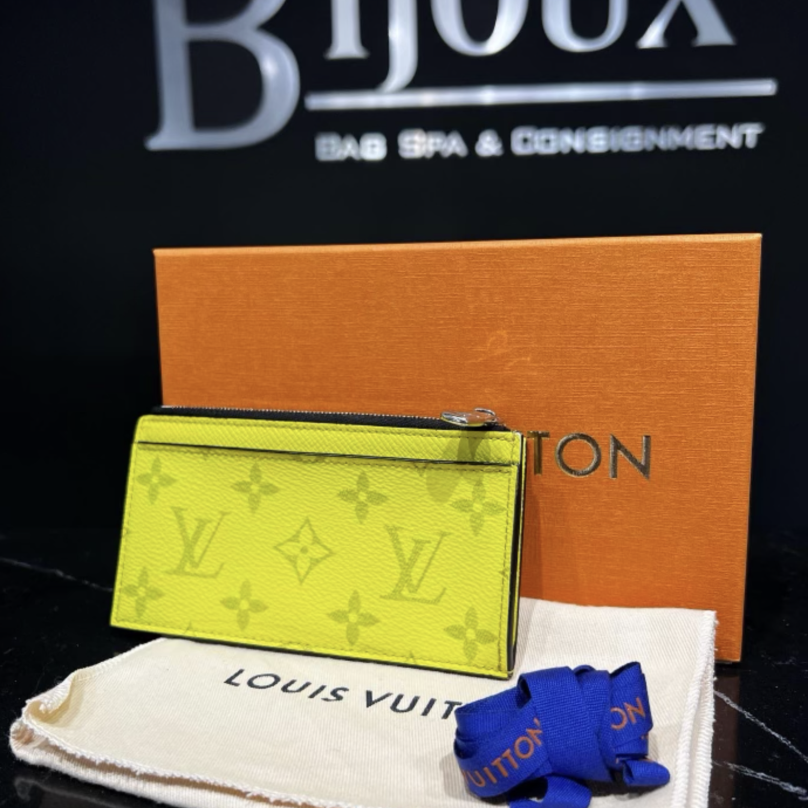 Louis Vuitton SOLD - Louis Vuitton Taigarama Coin Card Holder