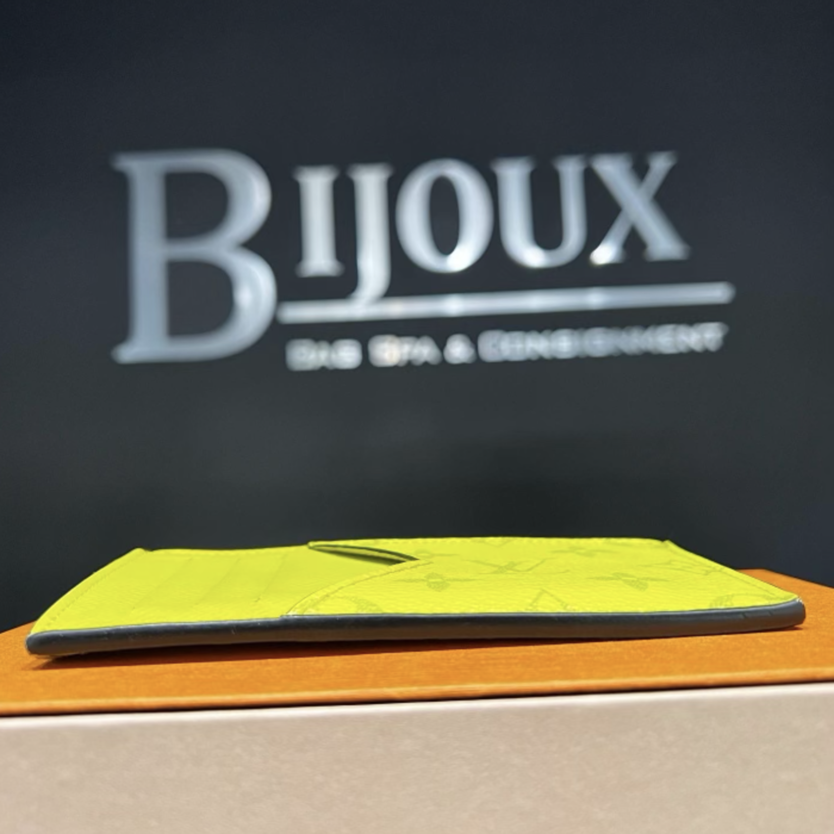 Louis Vuitton SOLD - Louis Vuitton Taigarama Coin Card Holder