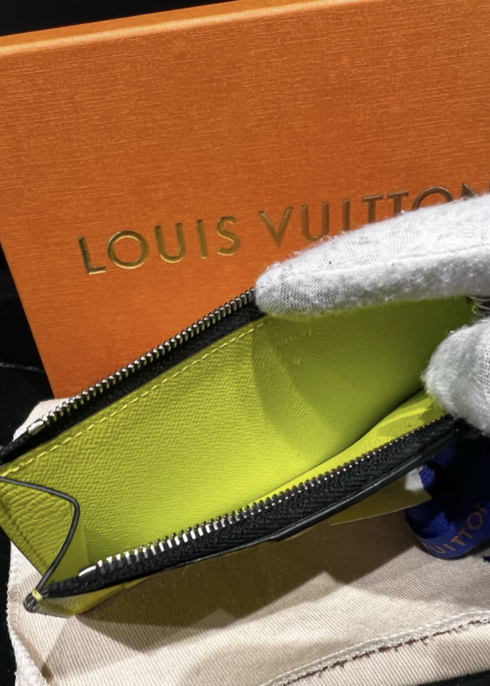 Louis Vuitton SOLD - Louis Vuitton Taigarama Coin Card Holder