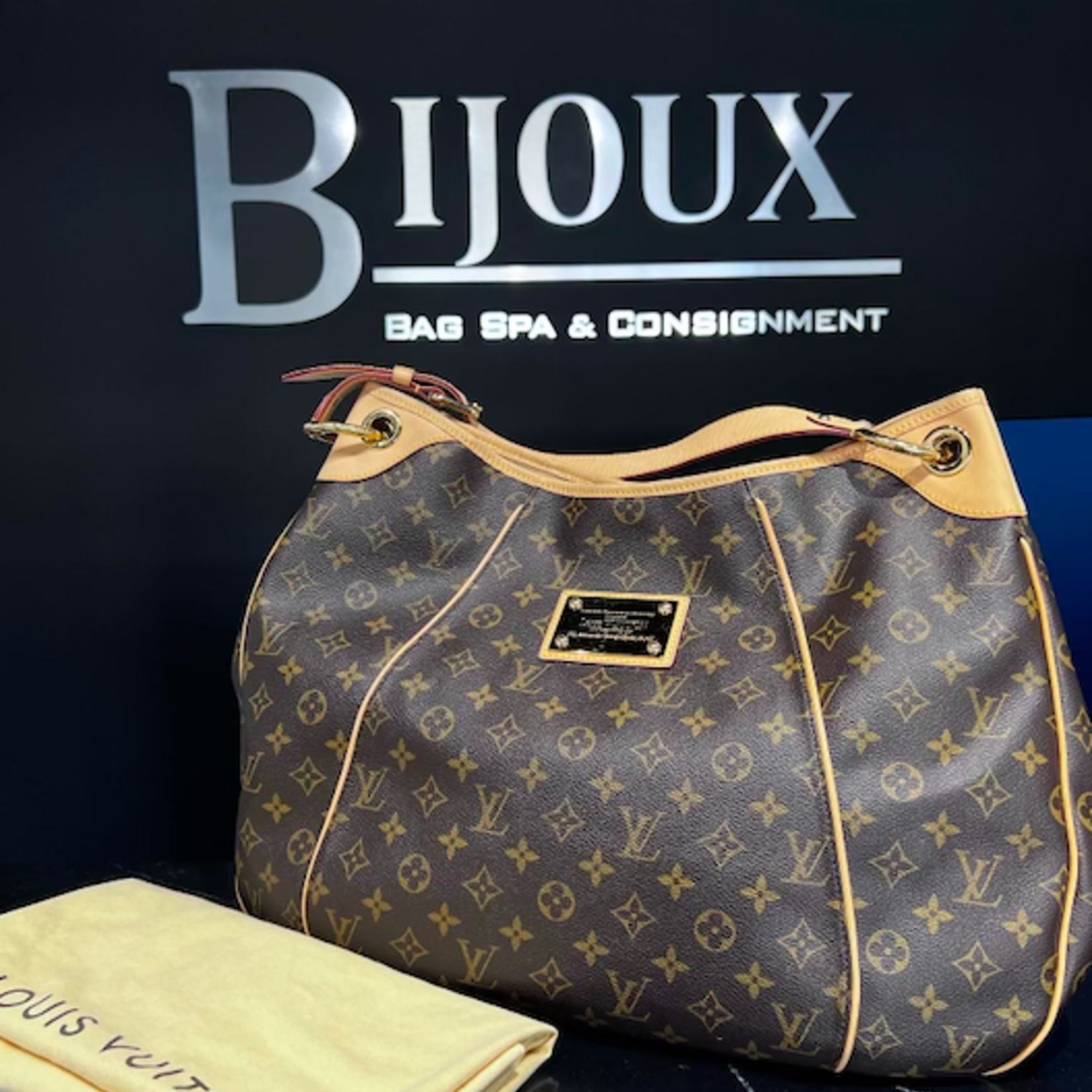 Louis Vuitton SOLD - Louis Vuitton Galliera Monogram GM