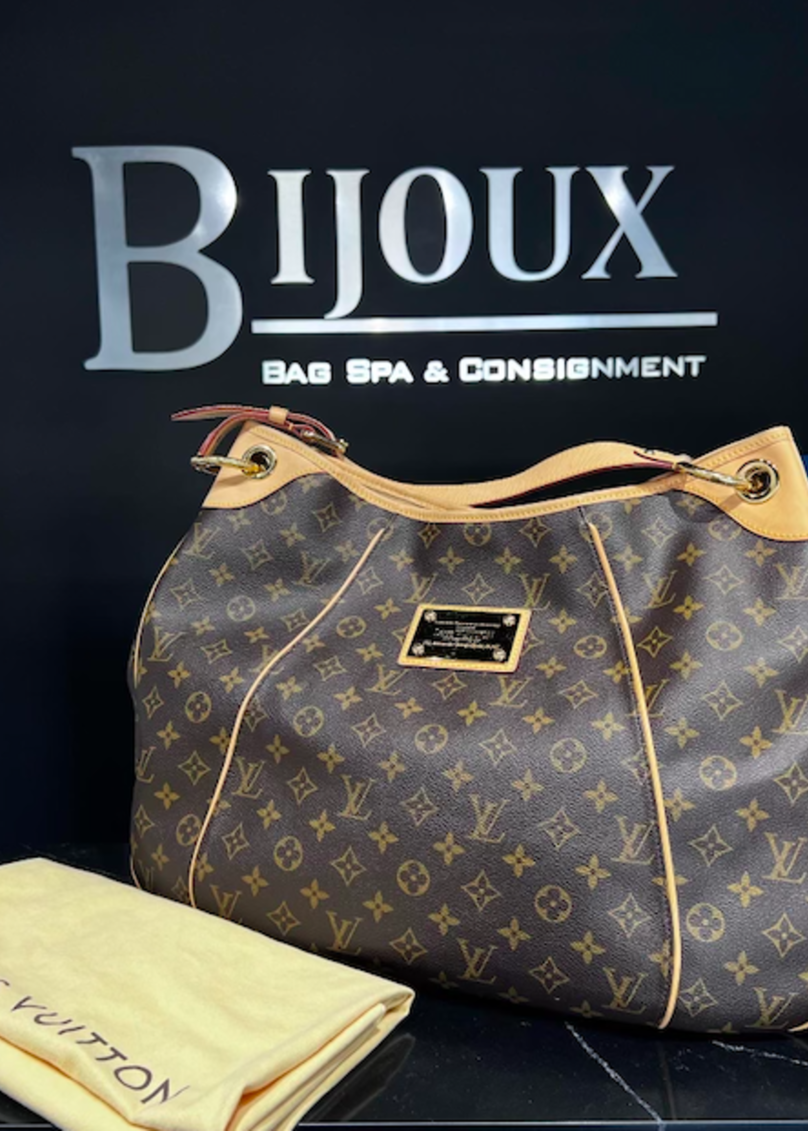 Louis Vuitton SOLD - Louis Vuitton Galliera Monogram GM