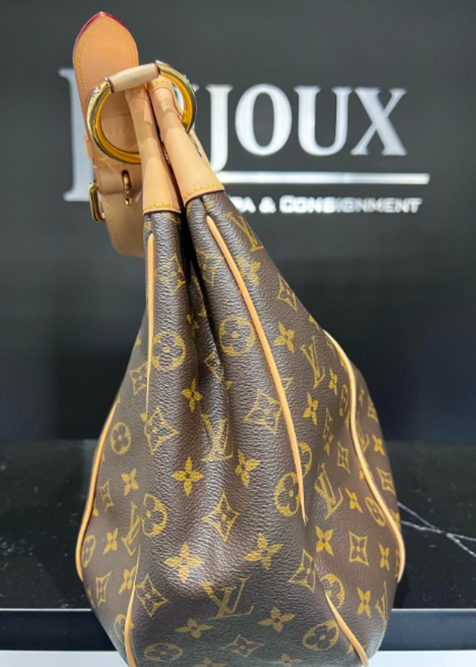 Louis Vuitton SOLD - Louis Vuitton Galliera Monogram GM
