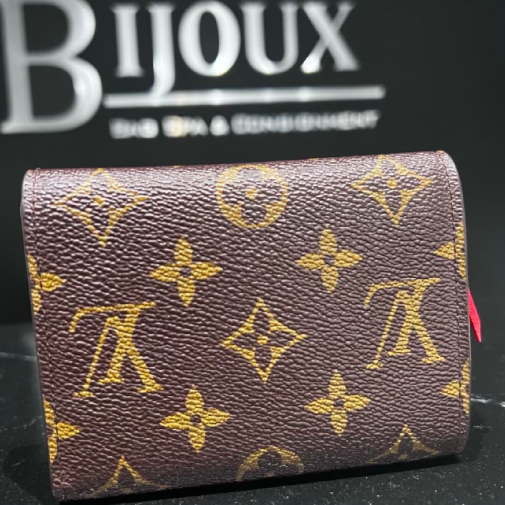 Louis Vuitton SOLD - Louis Vuitton Limited Edition Polar Bear Victroine Wallet