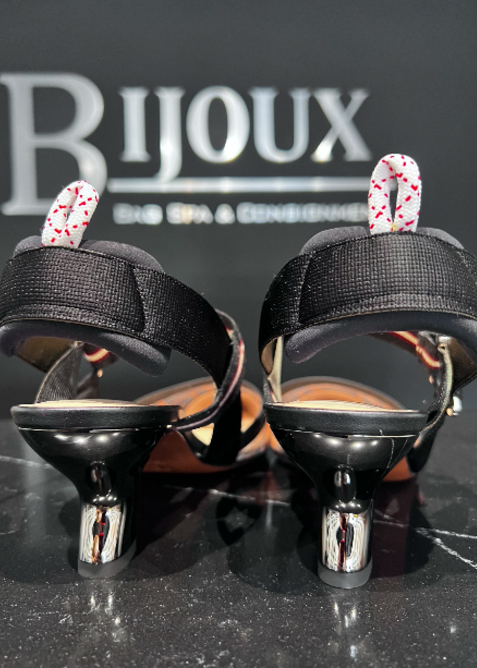 Fendi SOLD - Fendi Colibri Mesh Size - 39