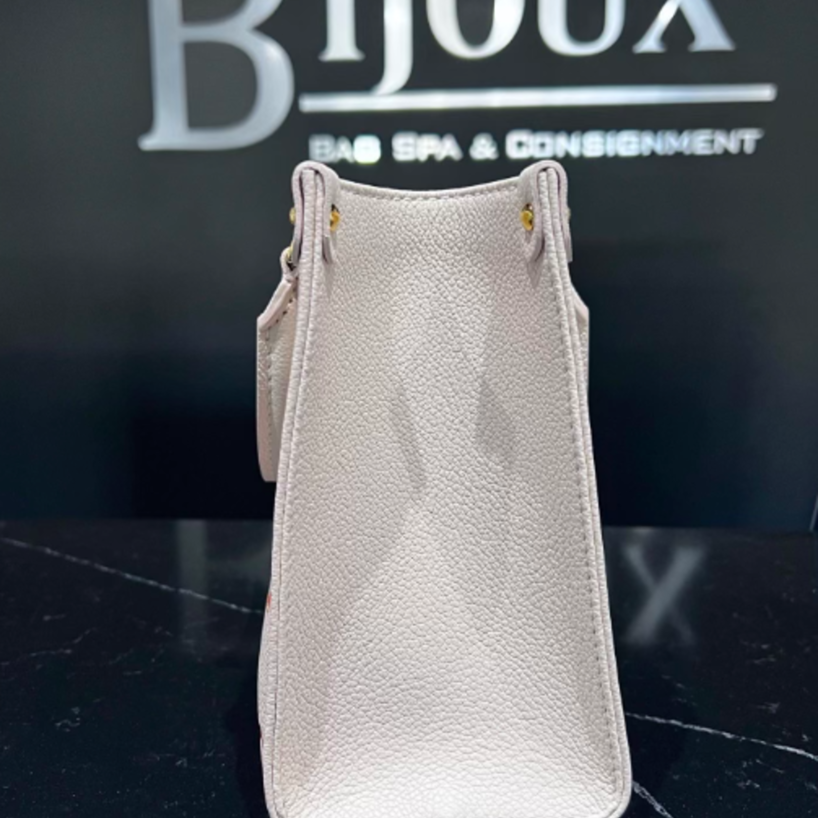 Louis Vuitton SOLD - Louis Vuitton On the Go PM