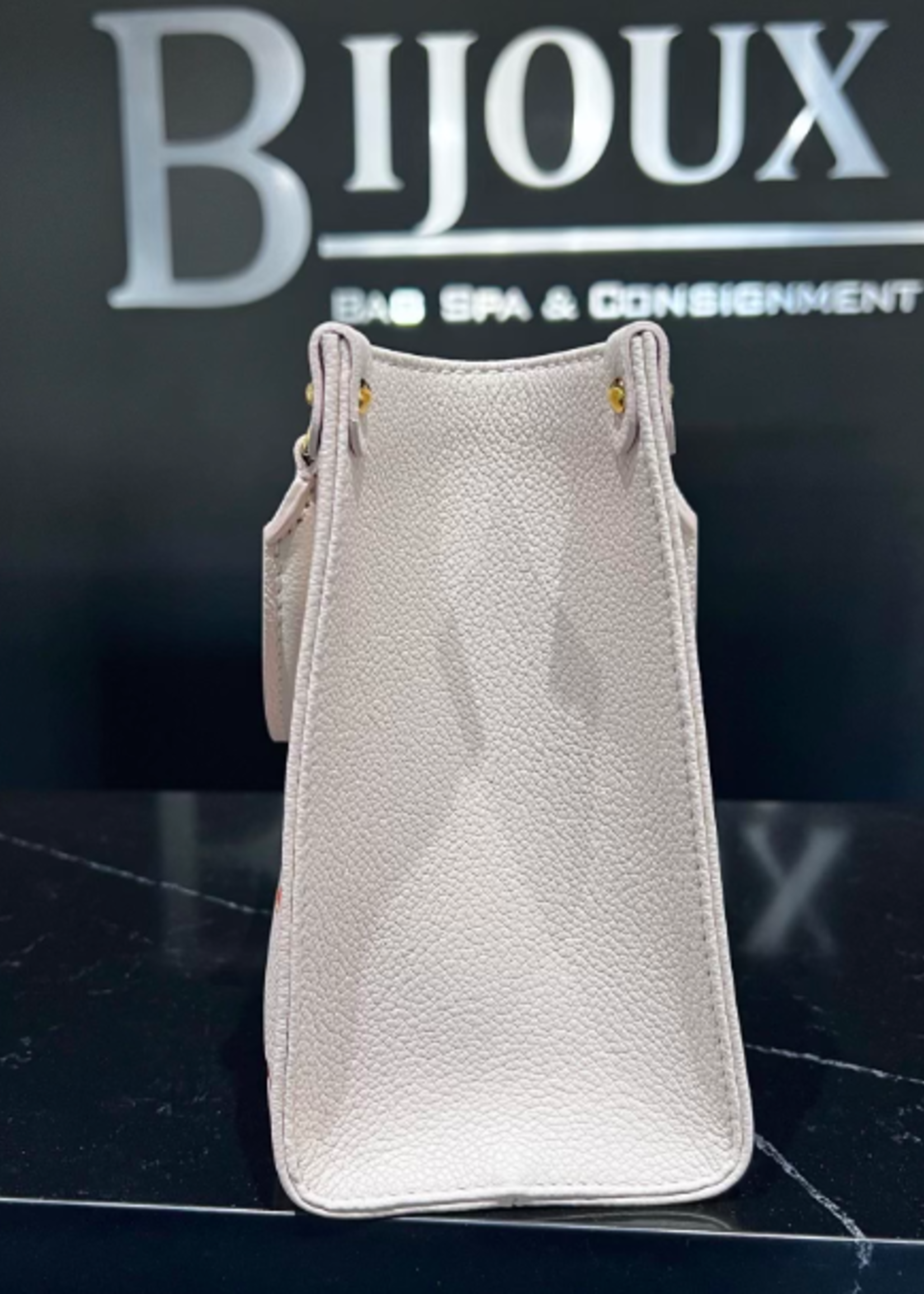 Louis Vuitton SOLD - Louis Vuitton On the Go PM