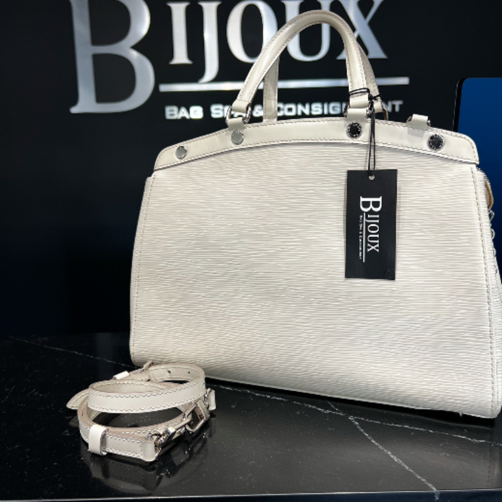 Louis Vuitton SOLD - Louis Vuitton Brea MM Epi White