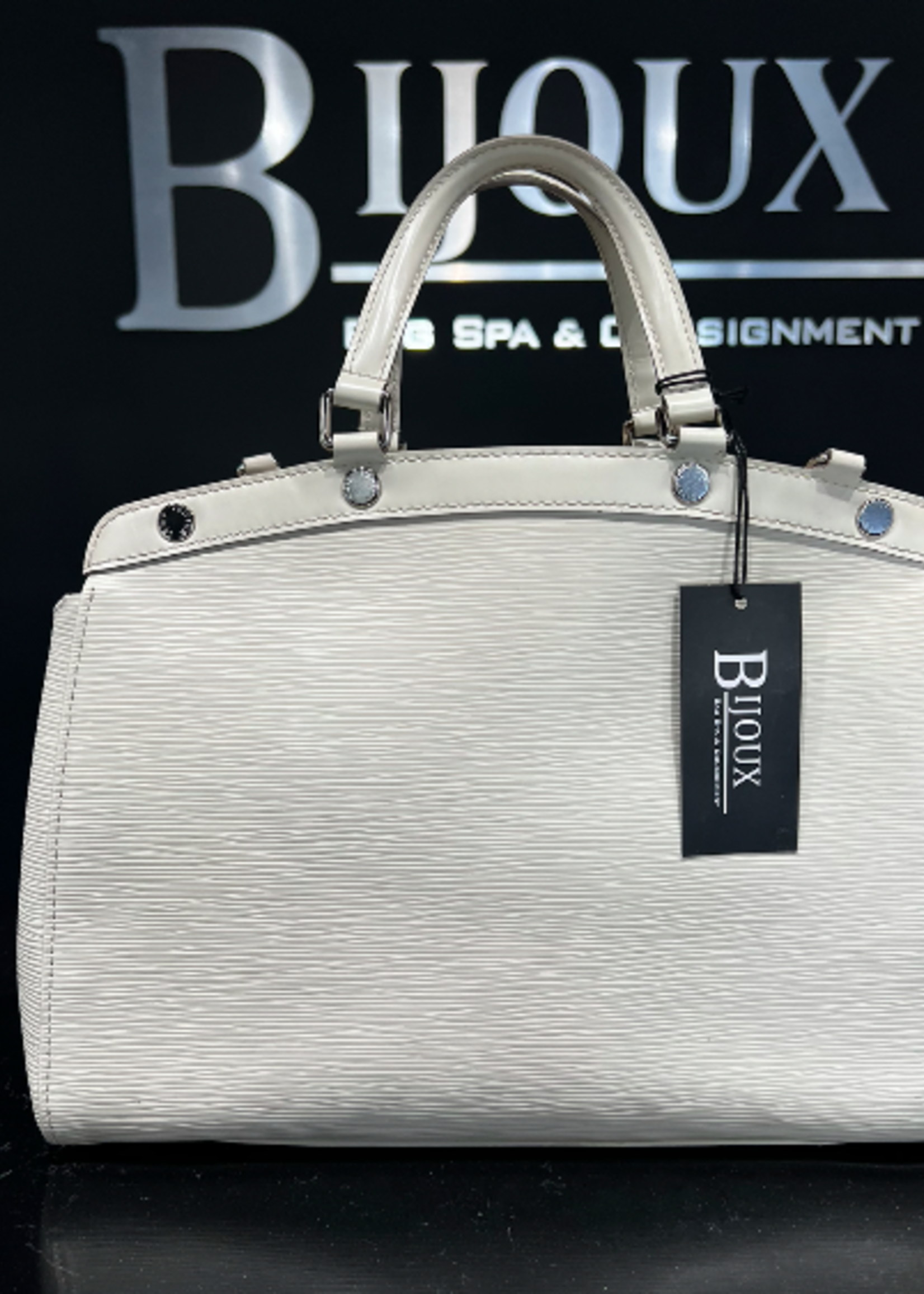 Louis Vuitton SOLD - Louis Vuitton Brea MM Epi White