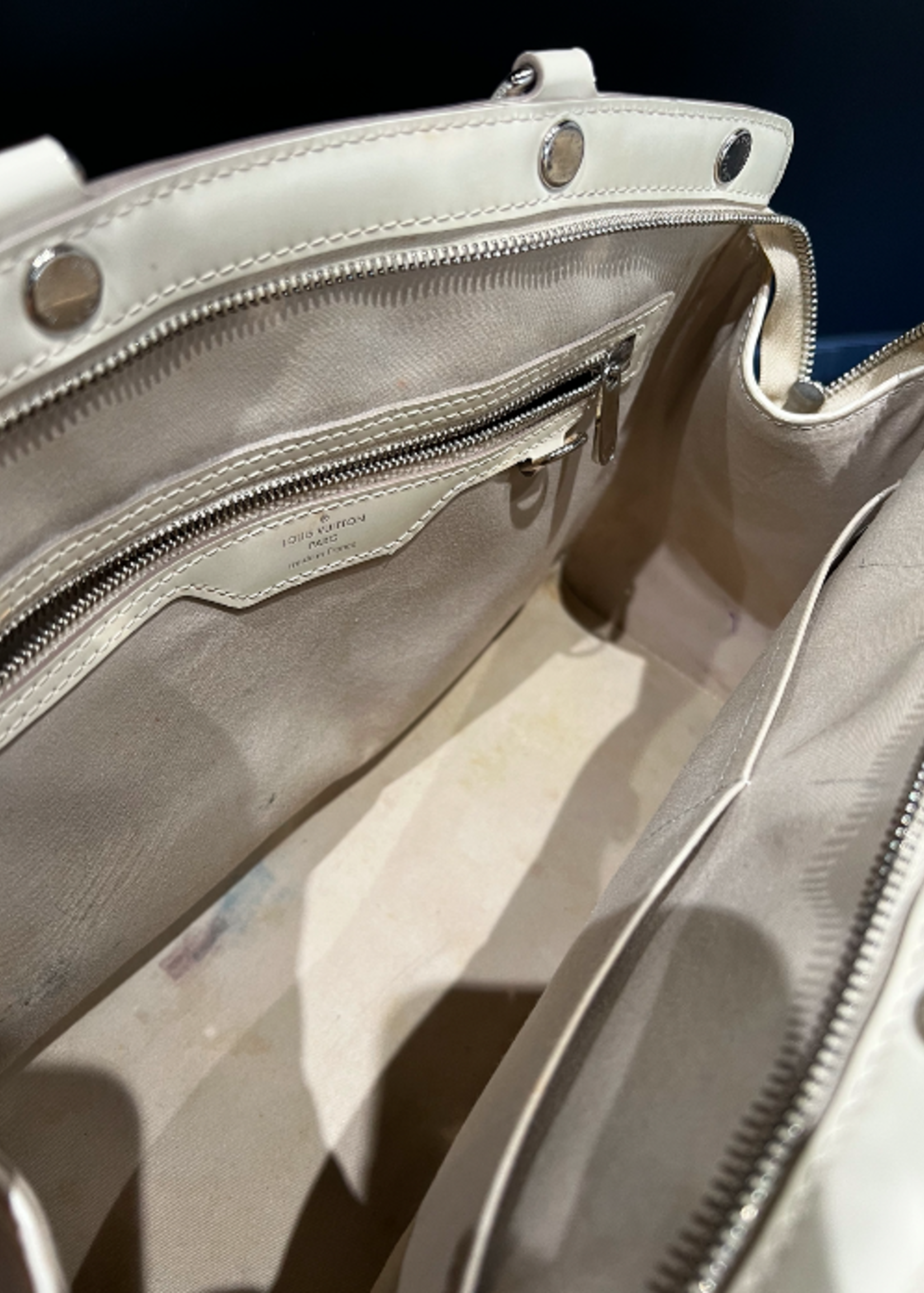 Louis Vuitton SOLD - Louis Vuitton Brea MM Epi White