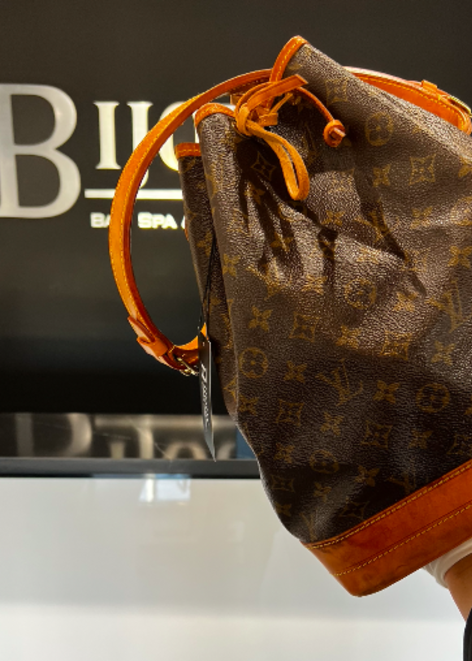 Louis Vuitton SOLD - Louis Vuitton Petite Noe Vintage