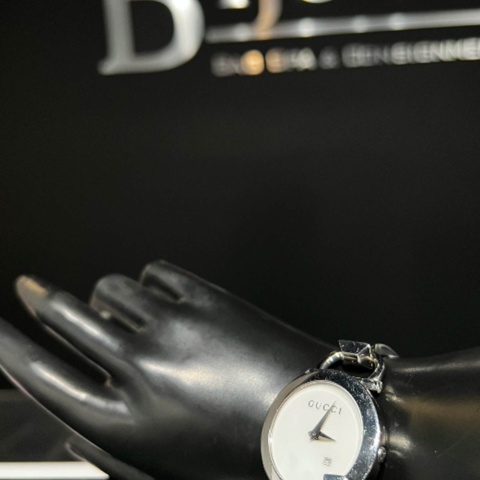 Gucci SOLD - Gucci Lady's Stainless Steel 122.5 Bracelet Watch