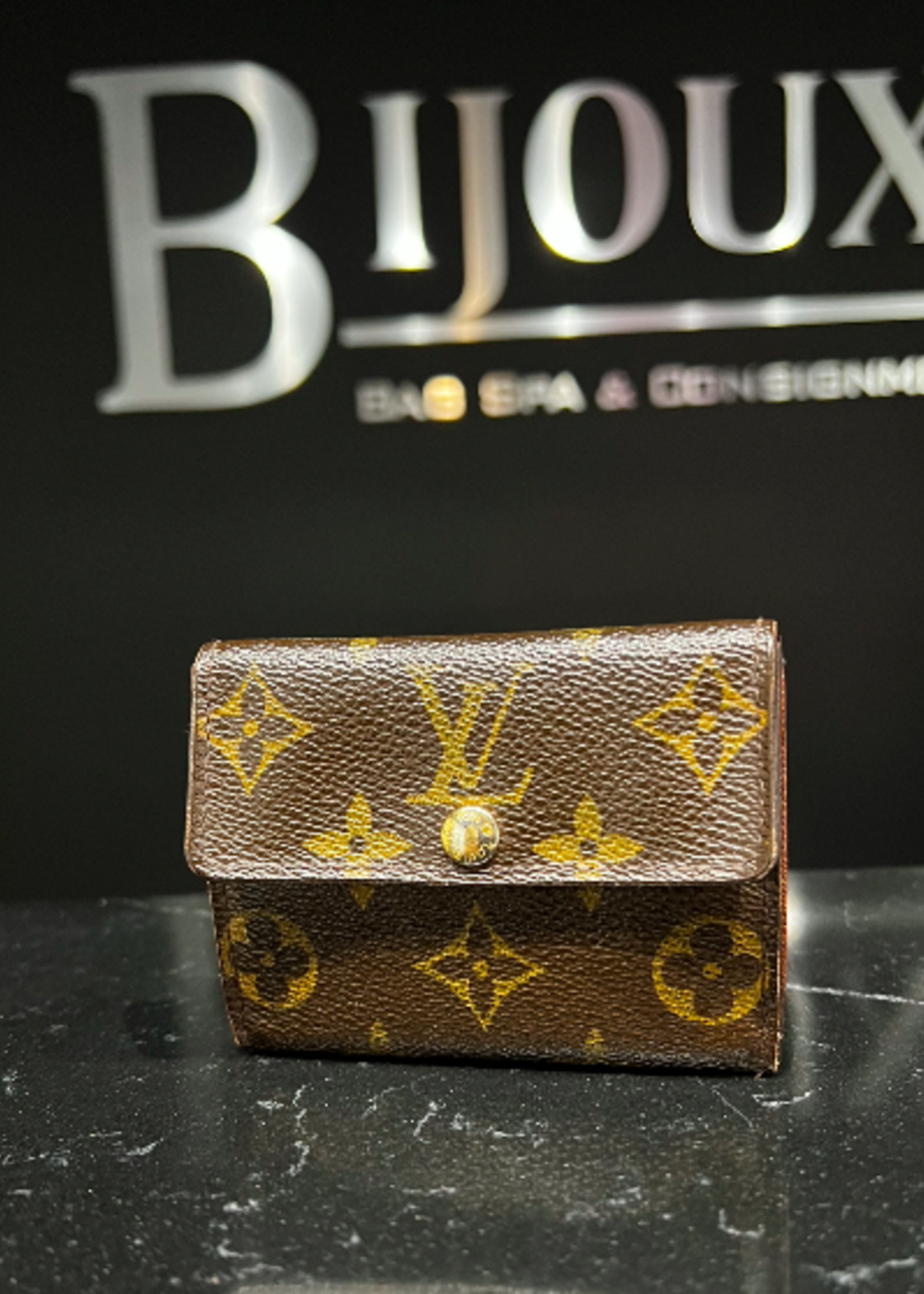 Louis Vuitton SOLD - Louis Vuitton Fold Over Snap Card Holder