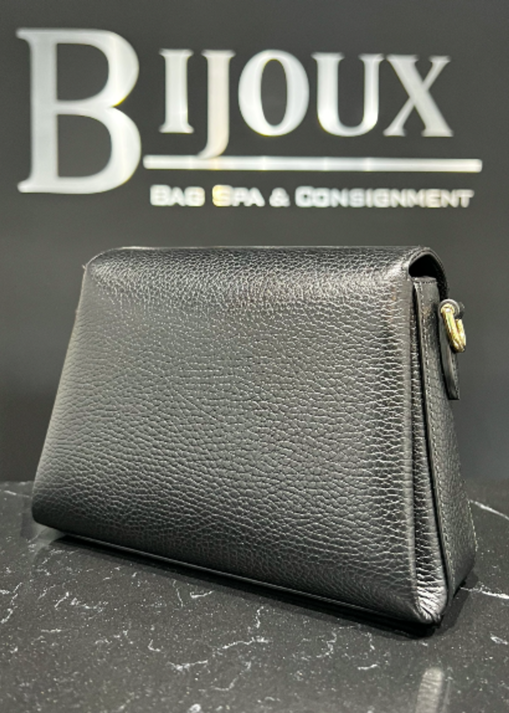 Gucci SOLD - Gucci Interlocking Shoulder Bag