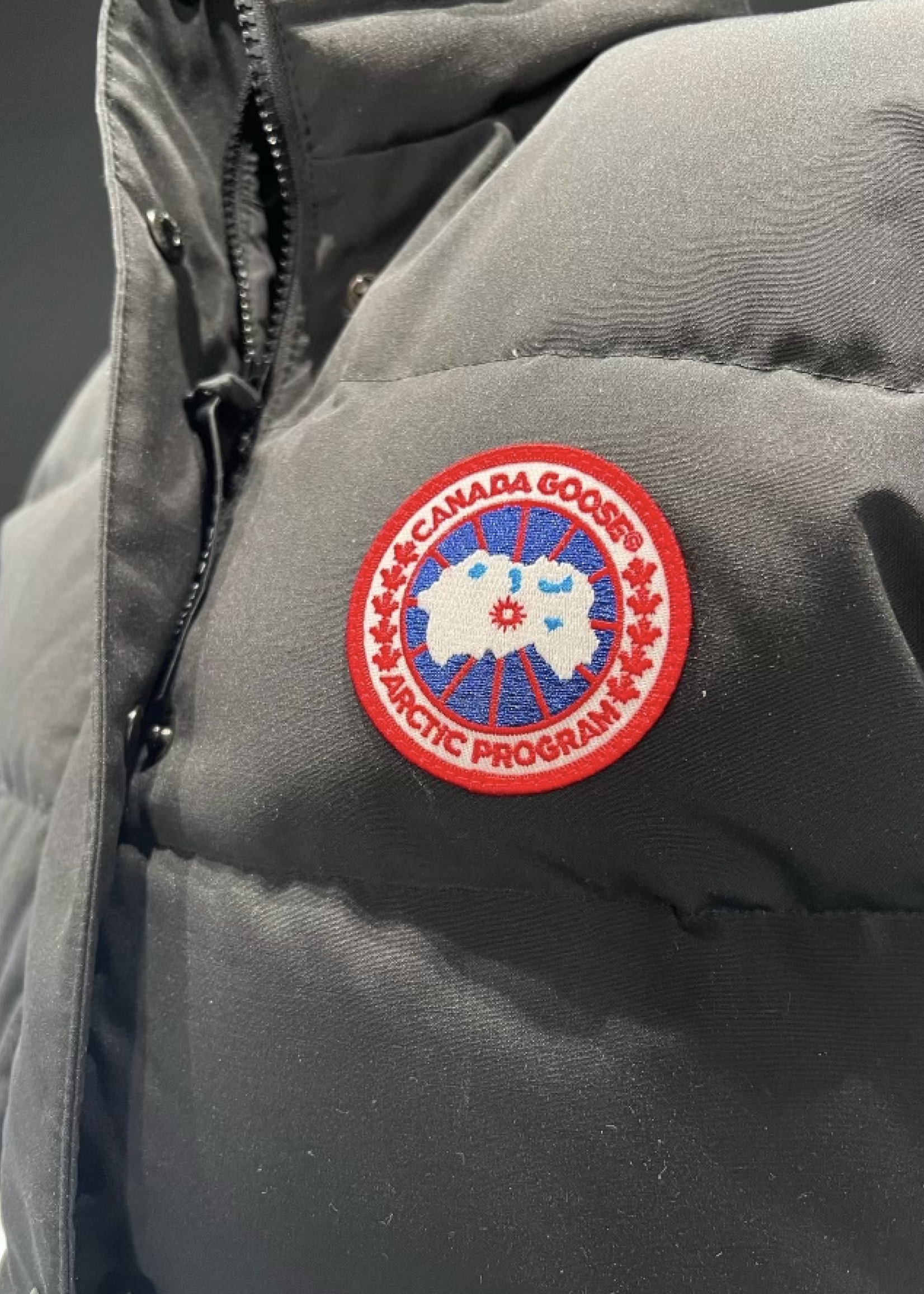 SOLD - Canada Goose Vest Size - XL