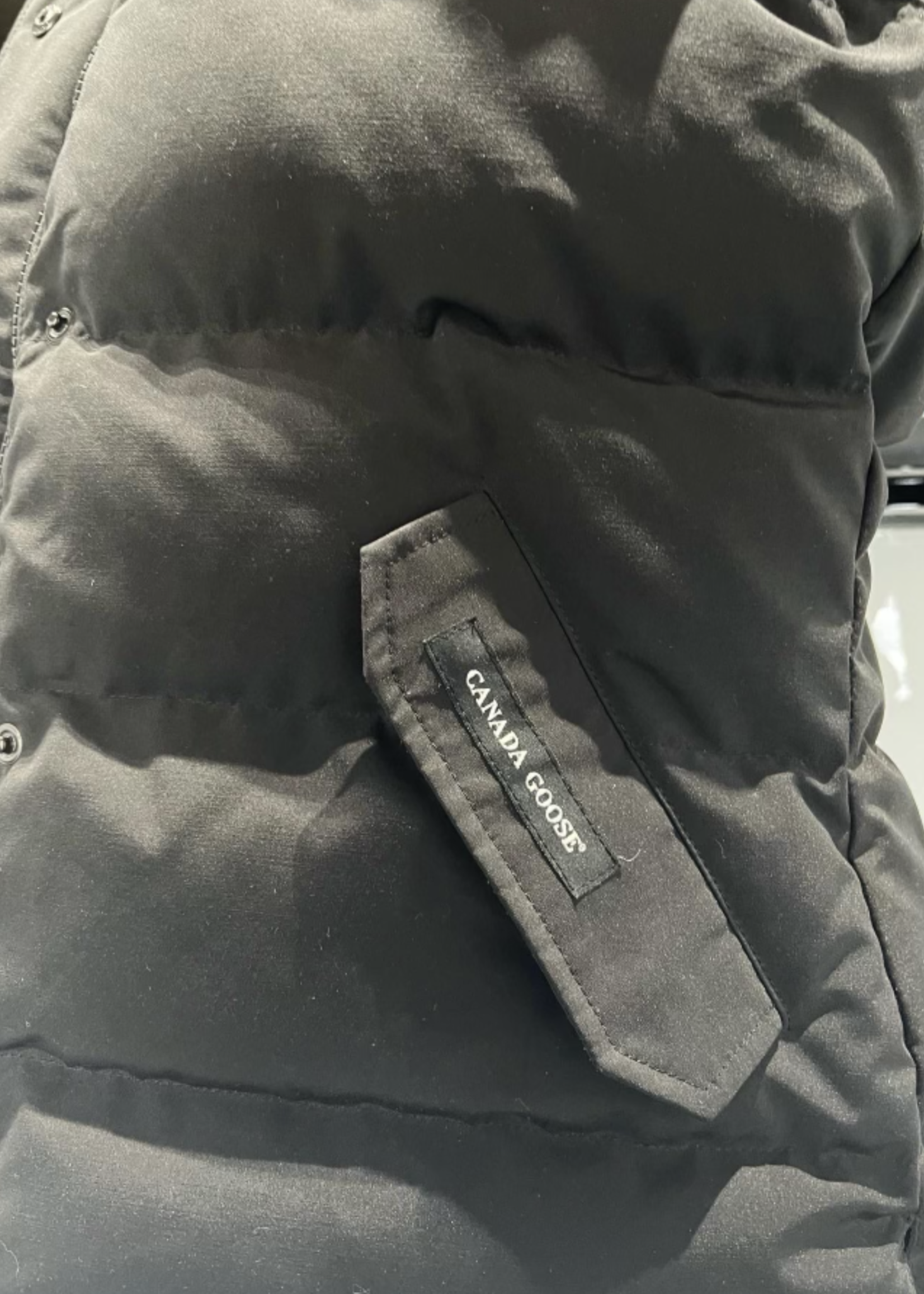 SOLD - Canada Goose Vest Size - XL