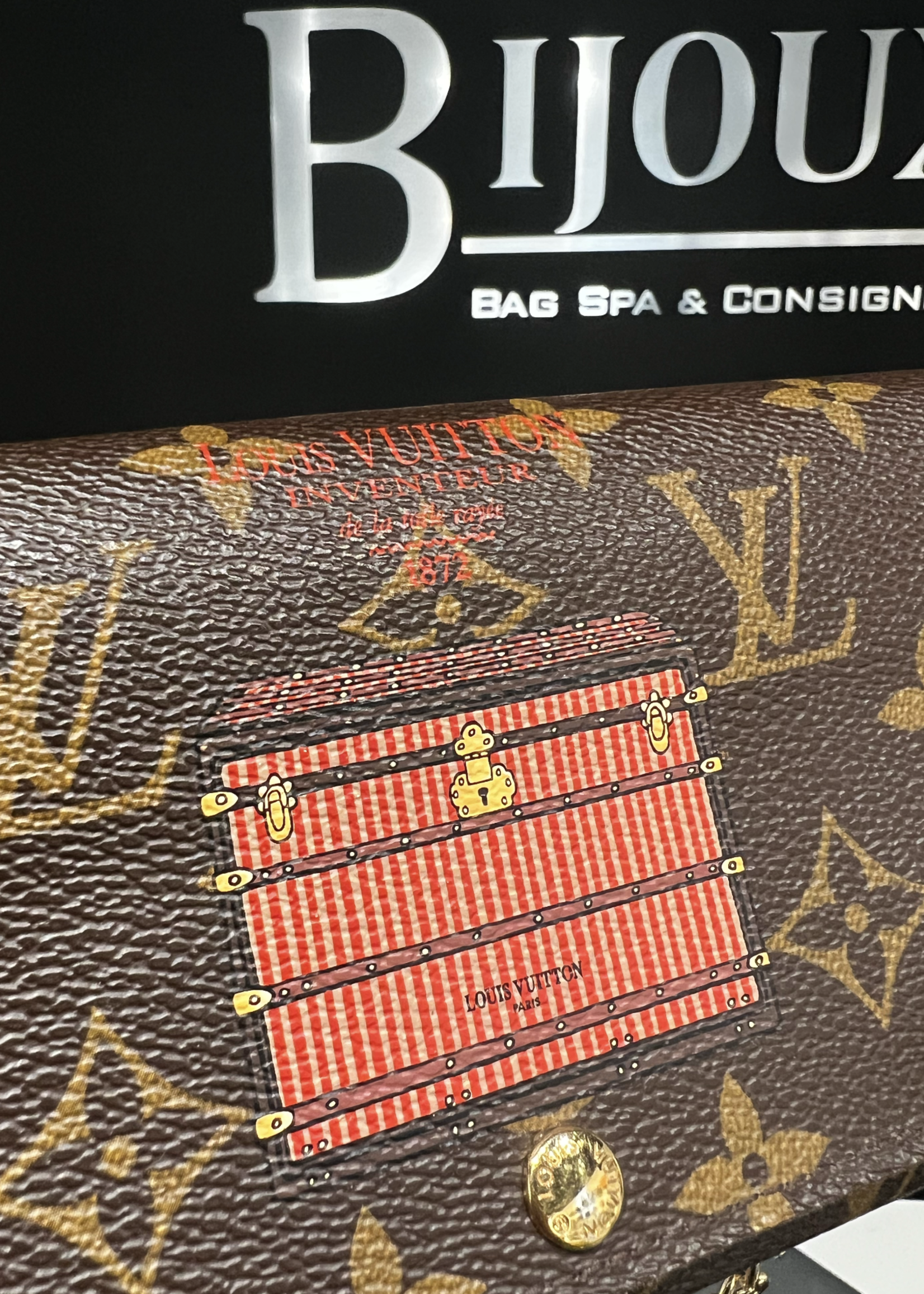Louis Vuitton SOLD - Louis Vuitton Sarah Wallet