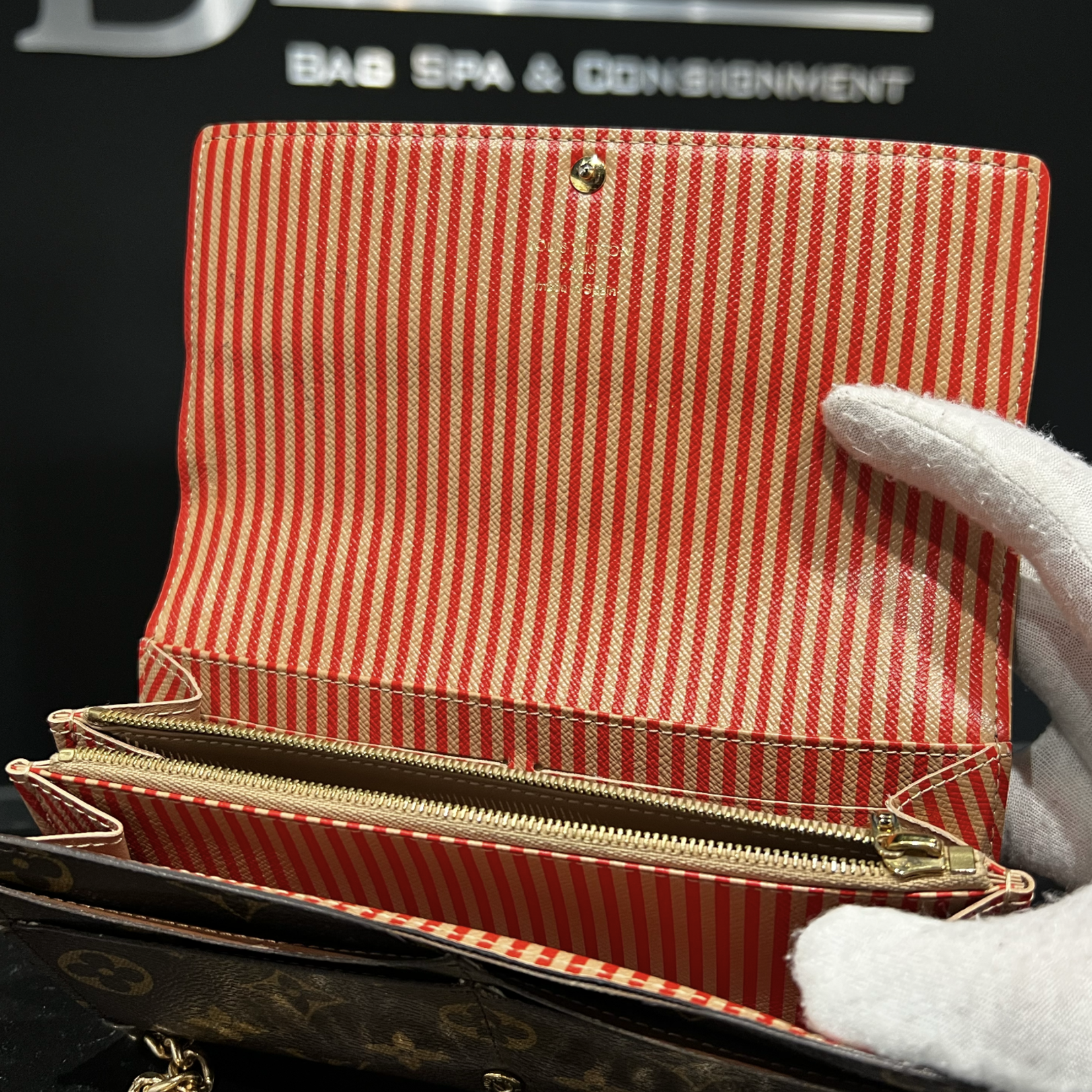 Louis Vuitton SOLD - Louis Vuitton Sarah Wallet