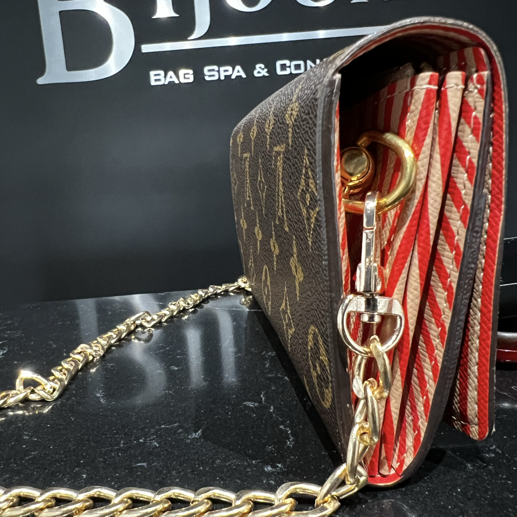 Louis Vuitton SOLD - Louis Vuitton Sarah Wallet