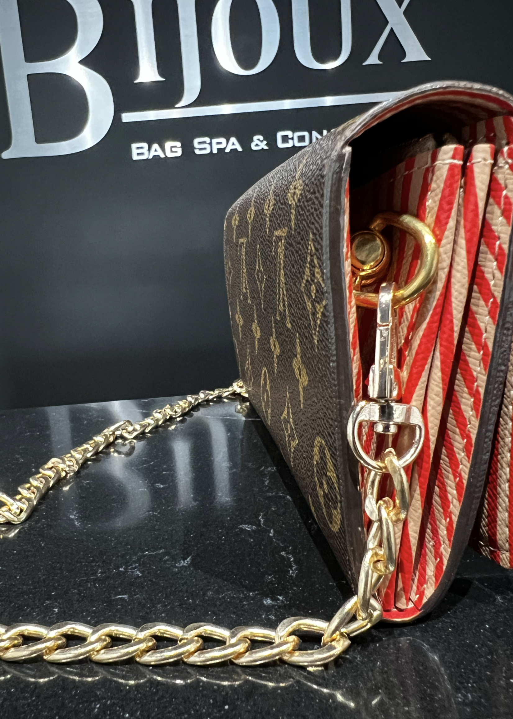 Louis Vuitton SOLD - Louis Vuitton Sarah Wallet