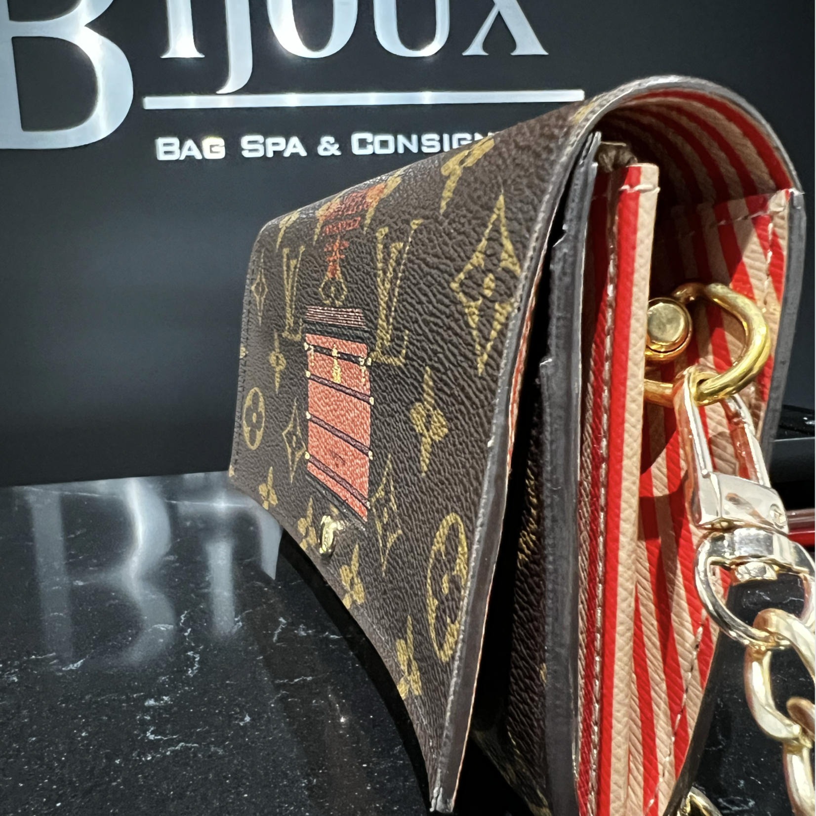 Louis Vuitton SOLD - Louis Vuitton Sarah Wallet