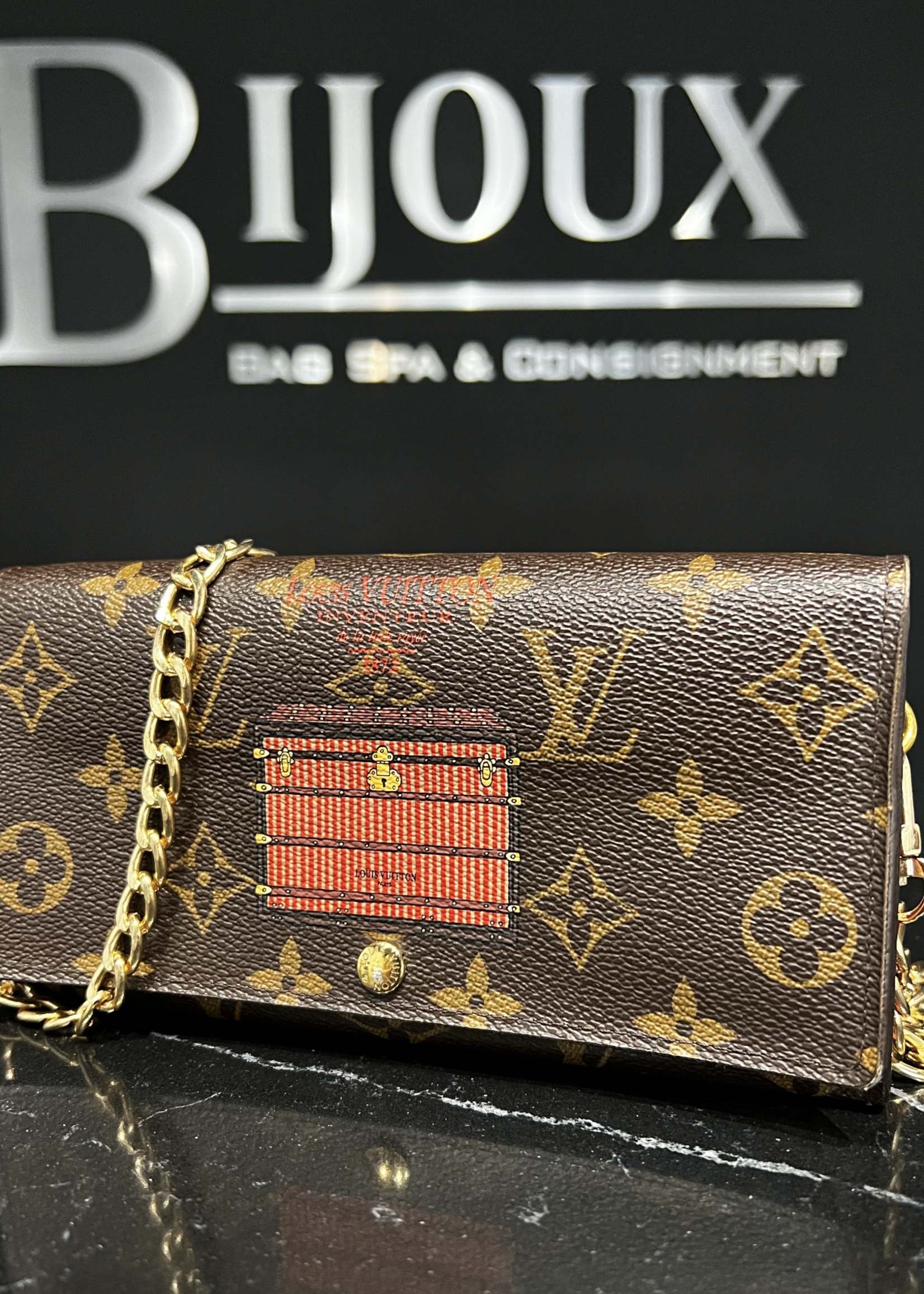 Louis Vuitton SOLD - Louis Vuitton Sarah Wallet