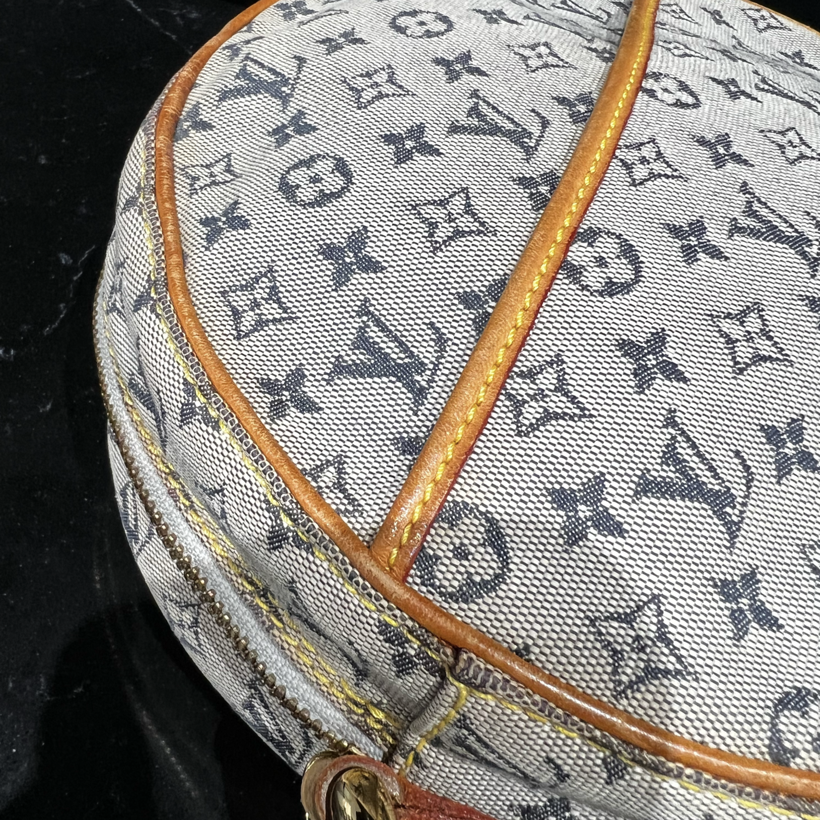 Louis Vuitton SOLD - Louis Vuitton Mini Lin GM