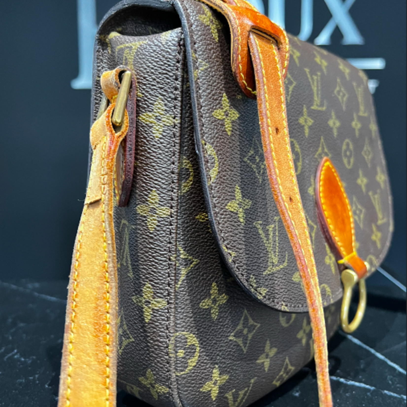 Louis Vuitton SOLD - Louis Vuitton Saint Cloud GM