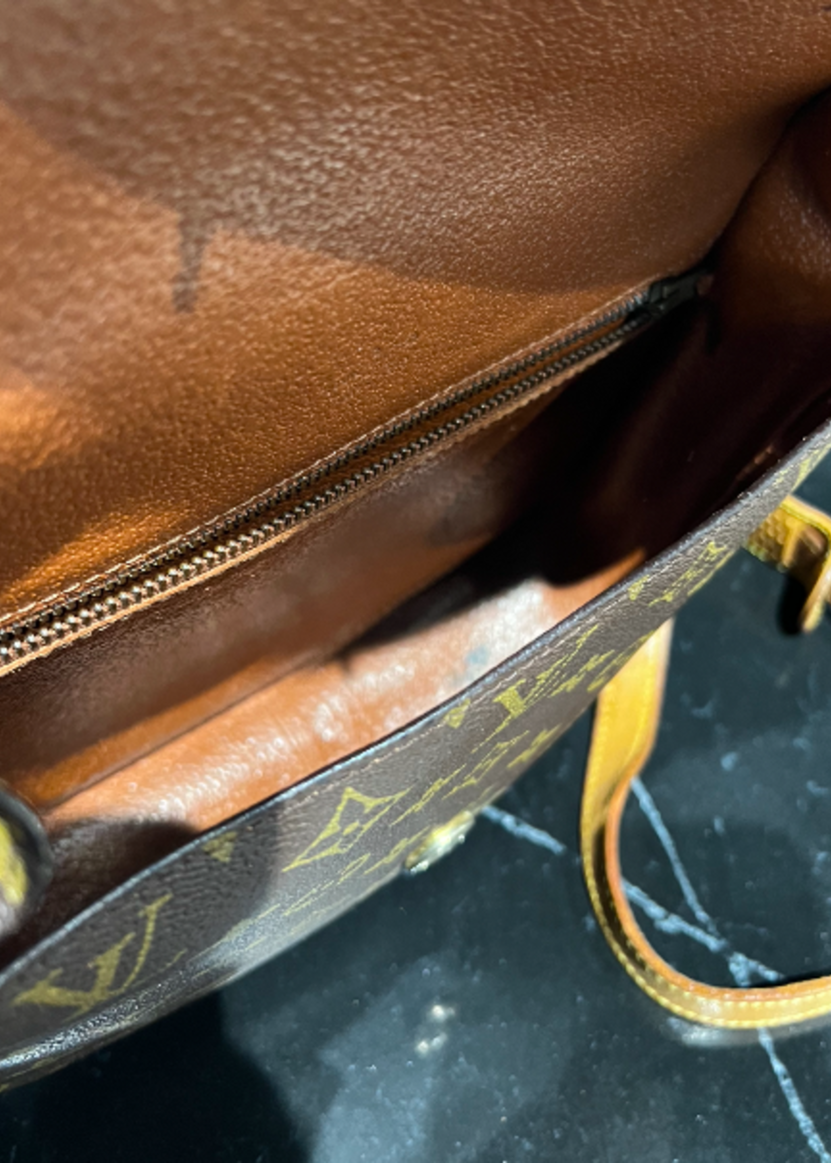 Louis Vuitton SOLD - Louis Vuitton Saint Cloud GM