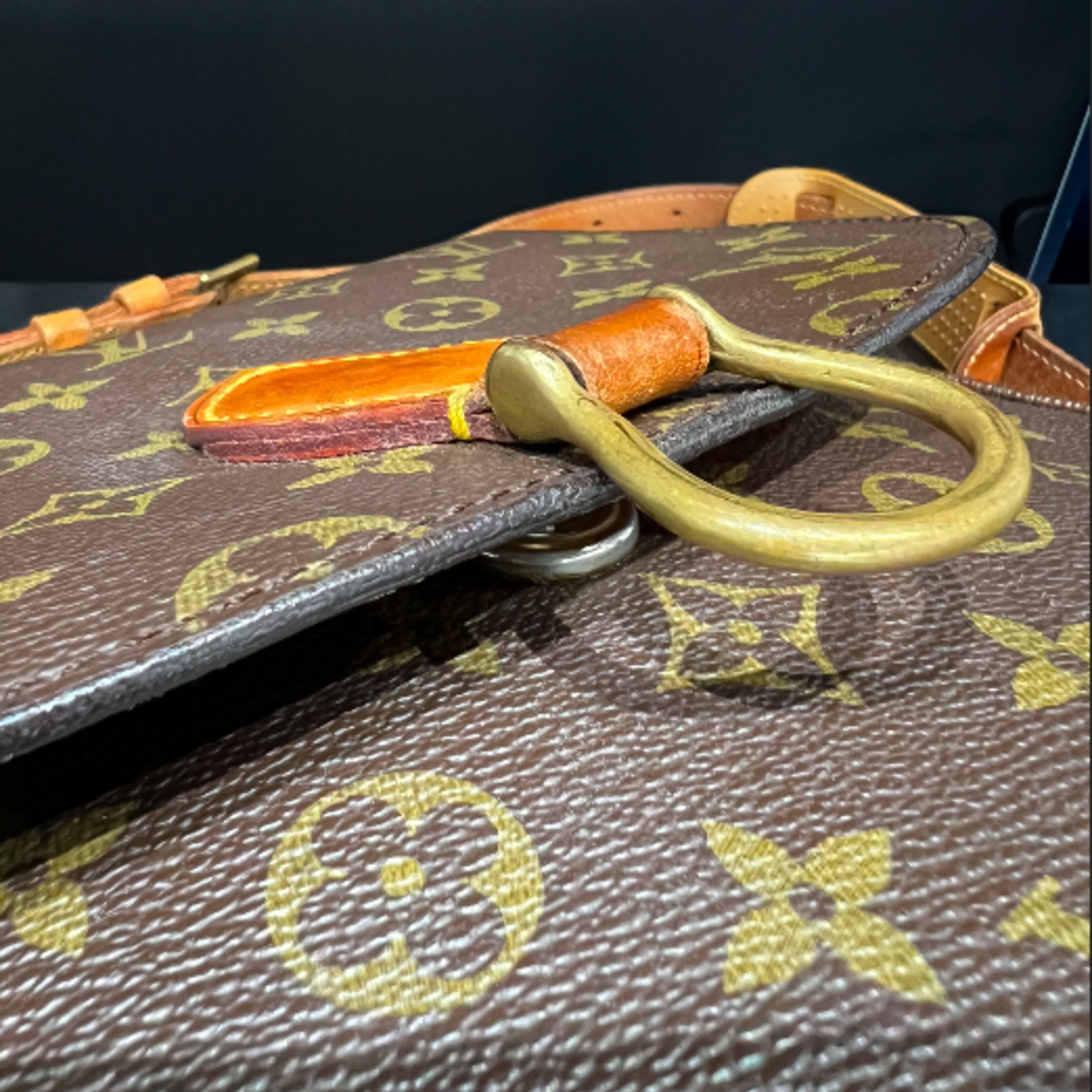 Louis Vuitton SOLD - Louis Vuitton Saint Cloud GM