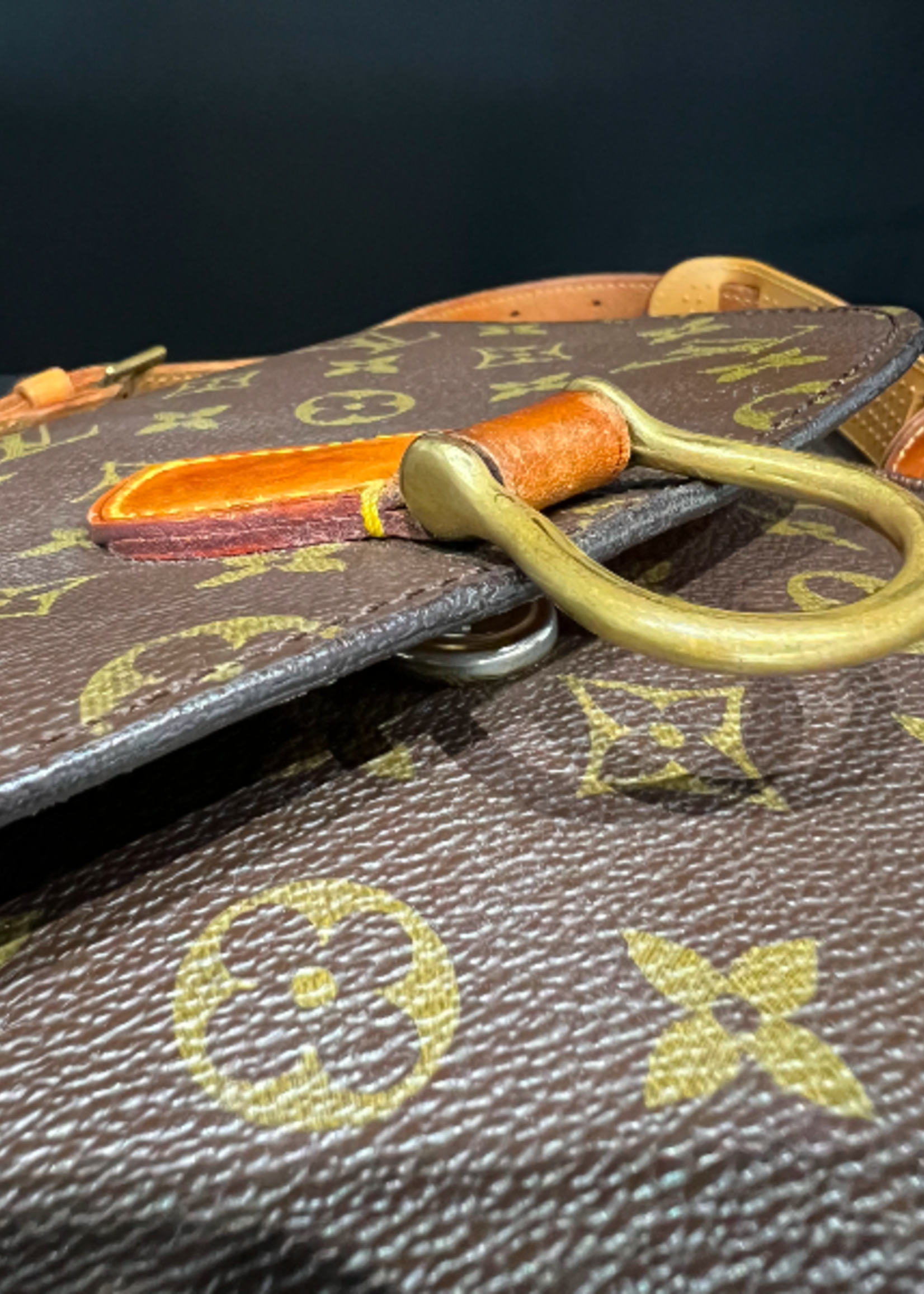 Louis Vuitton SOLD - Louis Vuitton Saint Cloud GM