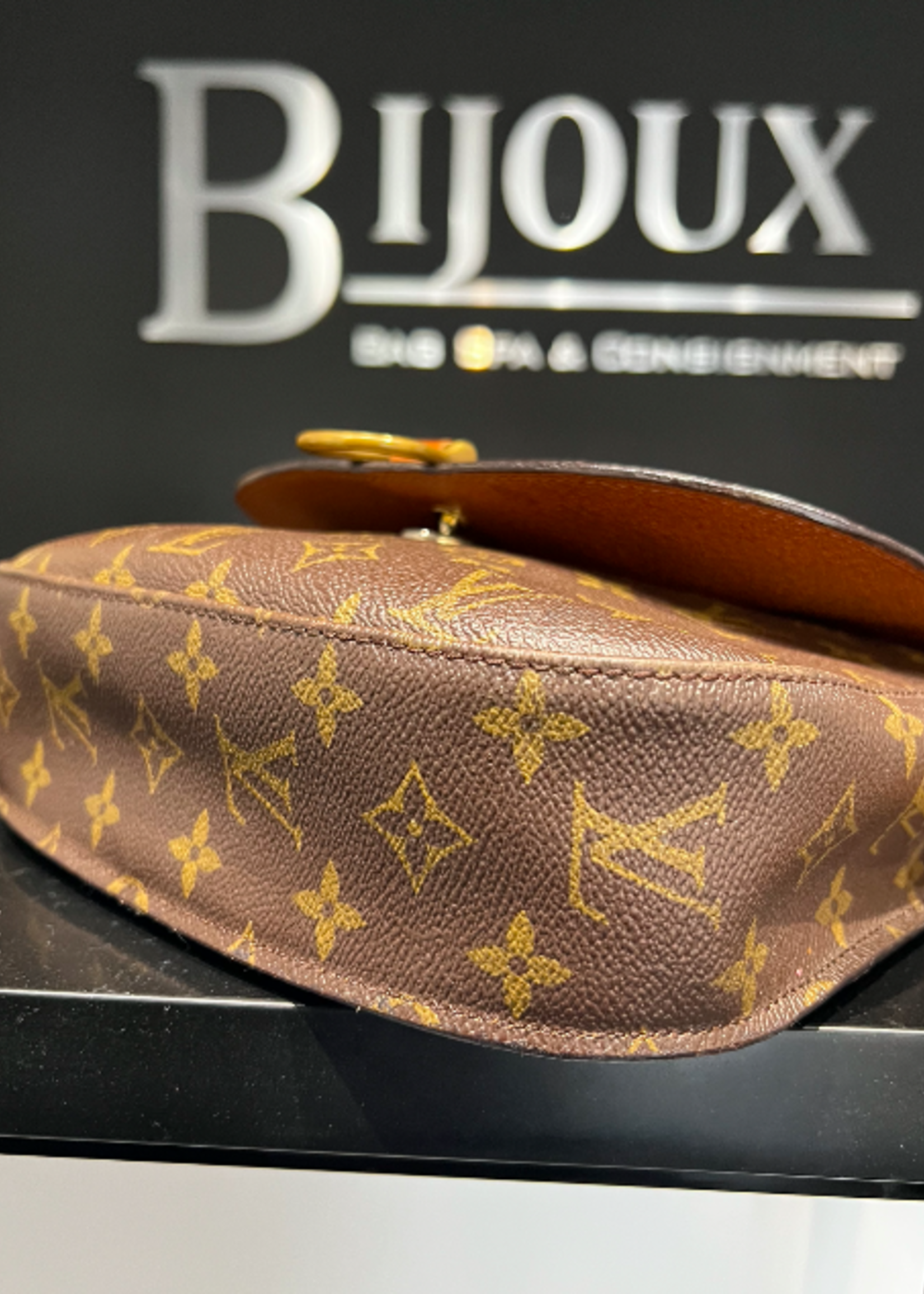 Louis Vuitton SOLD - Louis Vuitton Saint Cloud GM