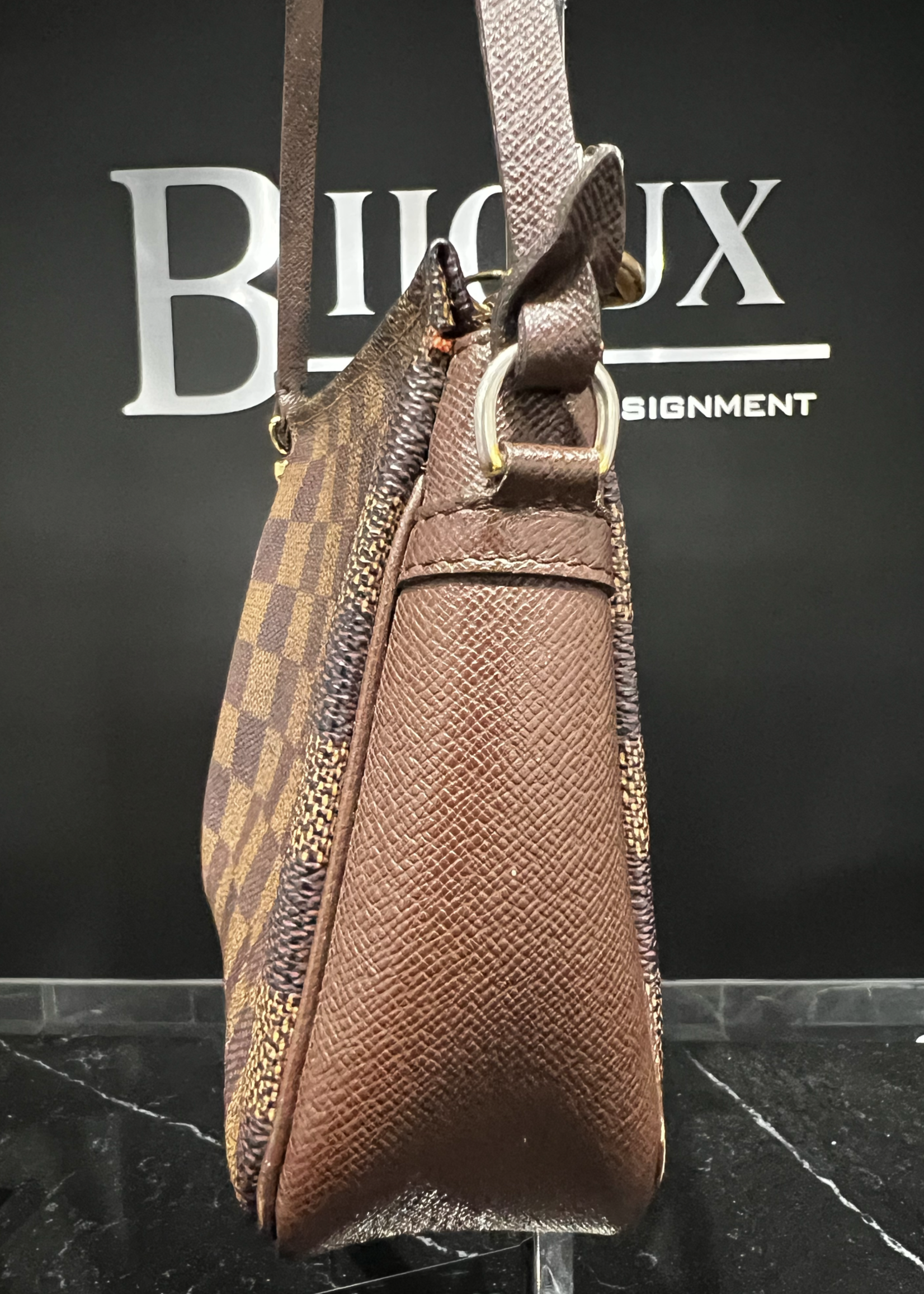 Louis Vuitton SOLD - Louis Vuitton Damier Ebene Pochette