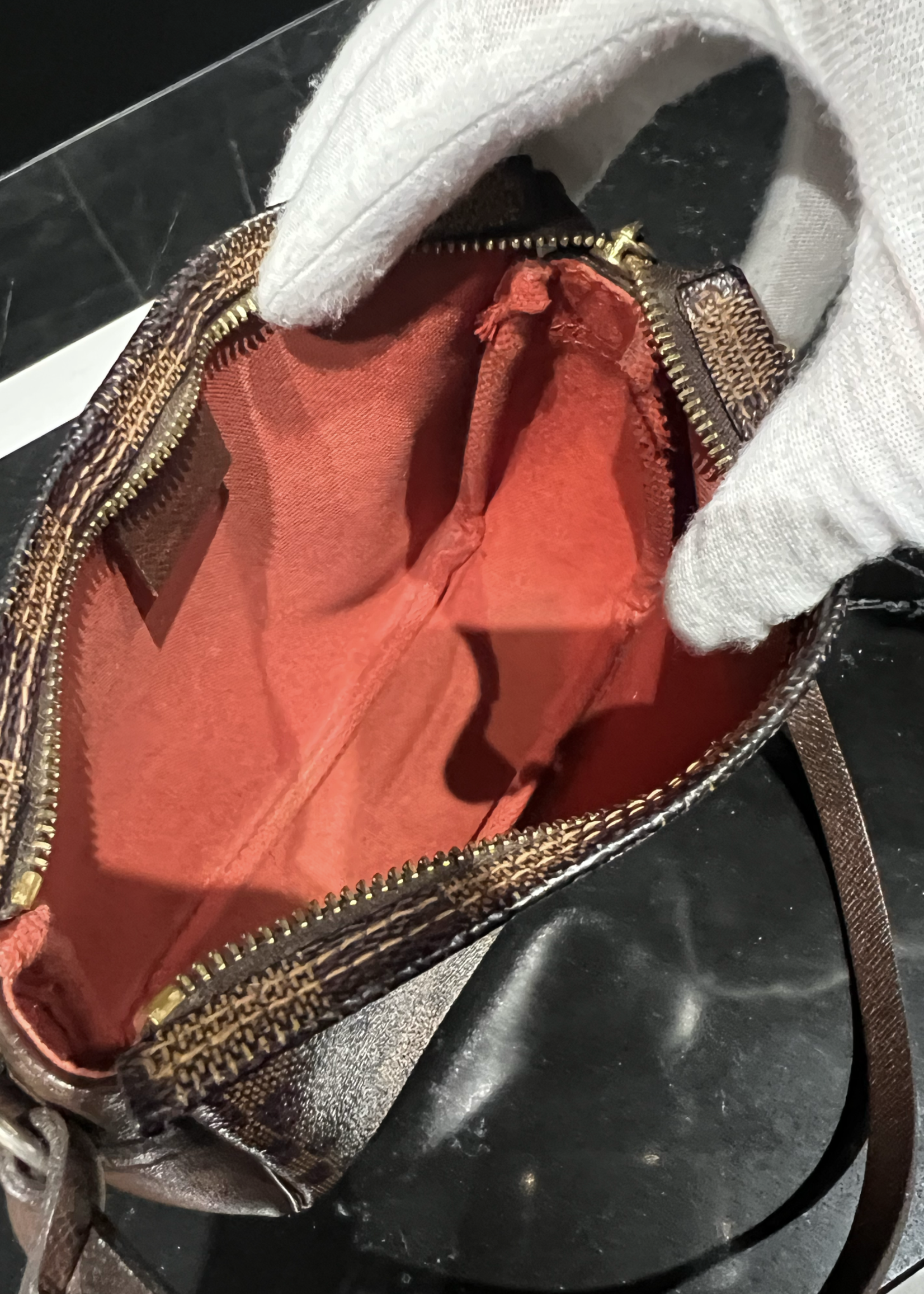 Louis Vuitton SOLD - Louis Vuitton Damier Ebene Pochette