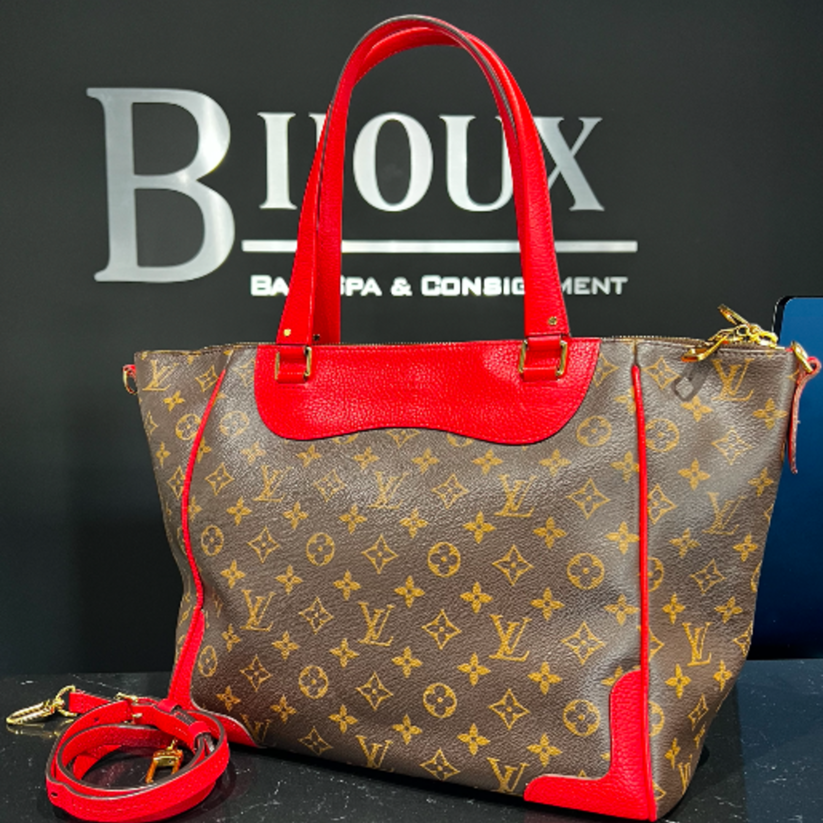 Louis Vuitton SOLD - Louis Vuitton Estrella MM