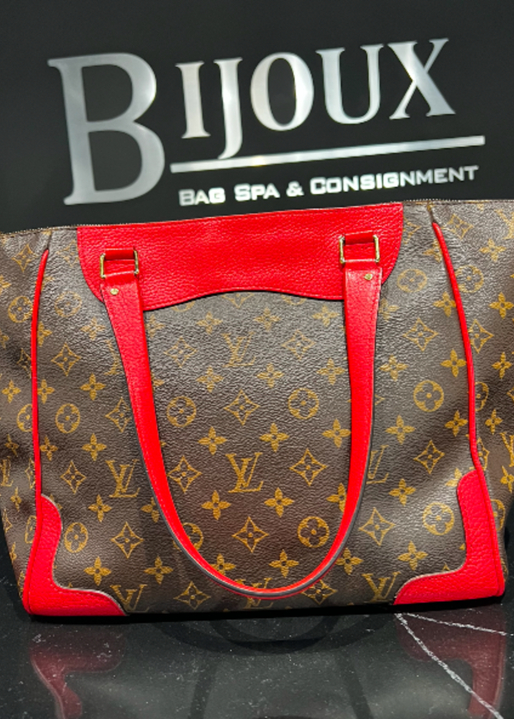 Louis Vuitton SOLD - Louis Vuitton Estrella MM