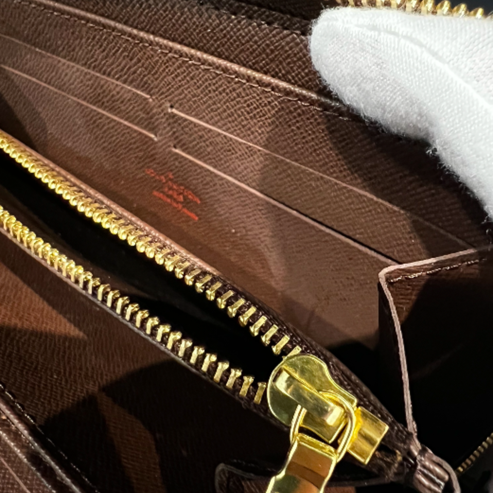 Louis Vuitton SOLD - Louis Vuitton Damier Ebene Zippy Wallet