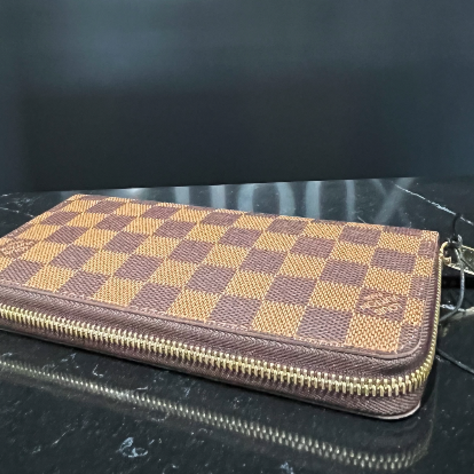 Louis Vuitton SOLD - Louis Vuitton Damier Ebene Zippy Wallet