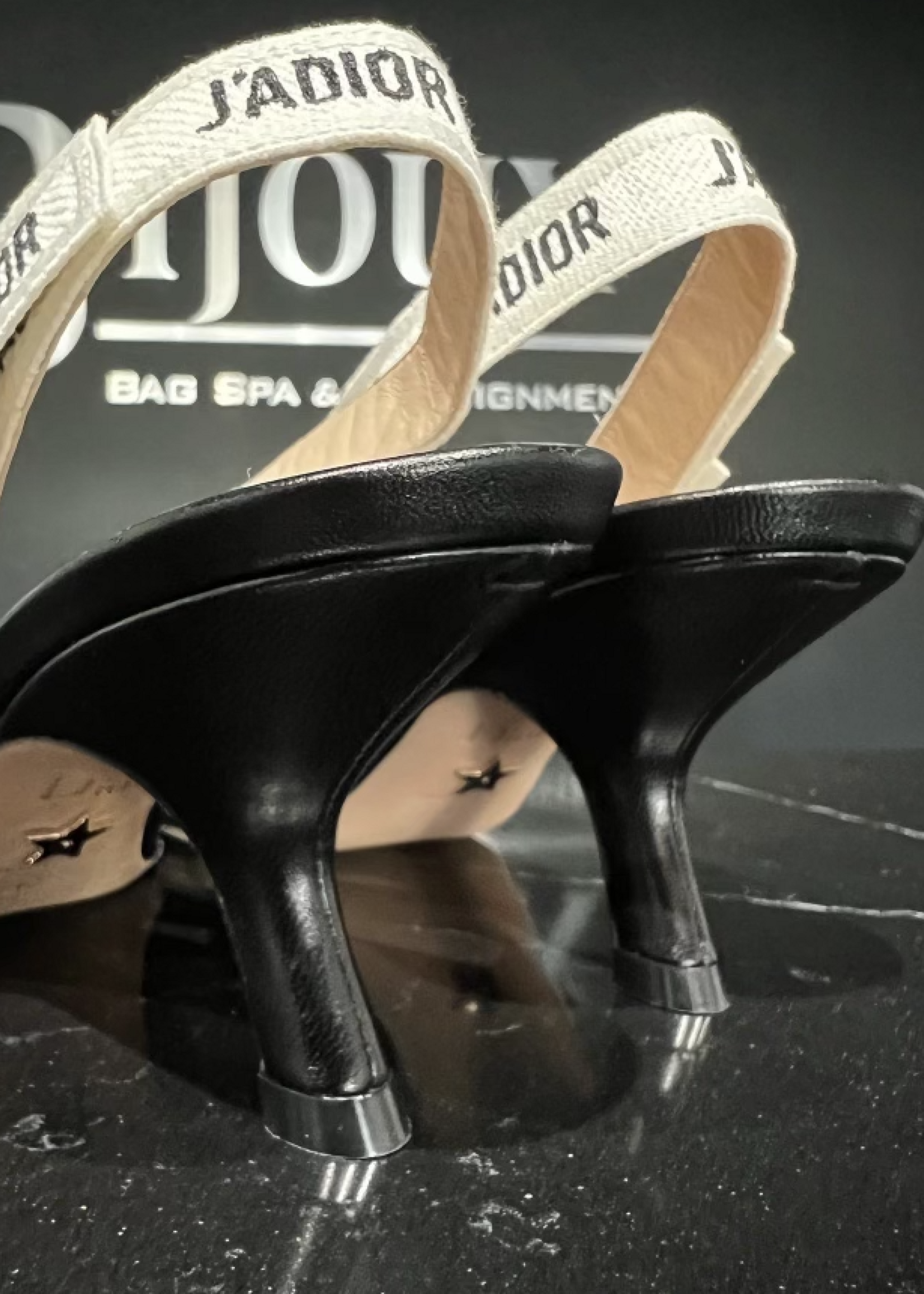Christian Dior SOLD - Christian Dior Slingback Heels- 37