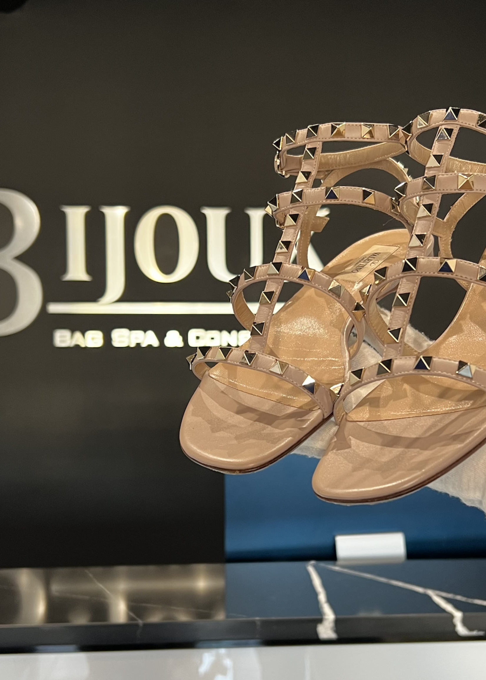 Valentino SOLD- Valentino Garavani Rocketed Sandals- 39