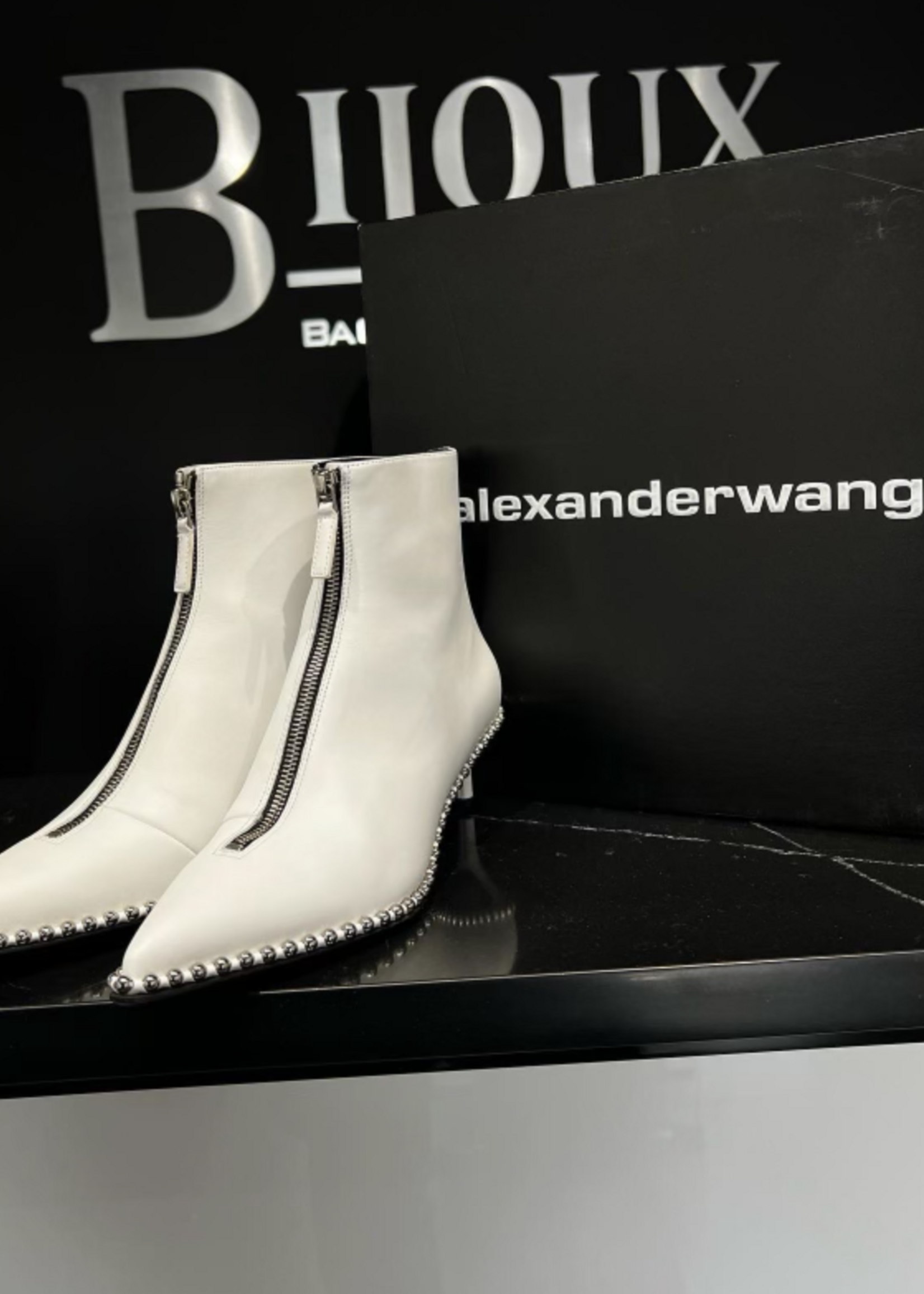 Alexander Wang SOLD - Alexander Wang White Boots Size - 37