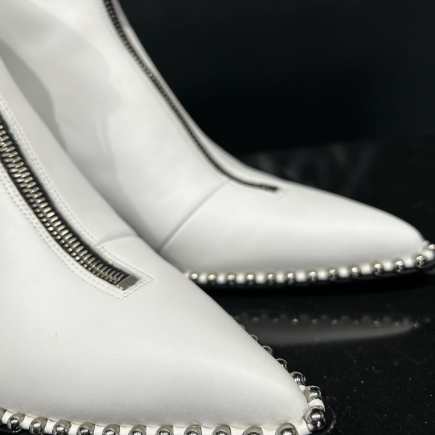 Alexander Wang SOLD - Alexander Wang White Boots Size - 37
